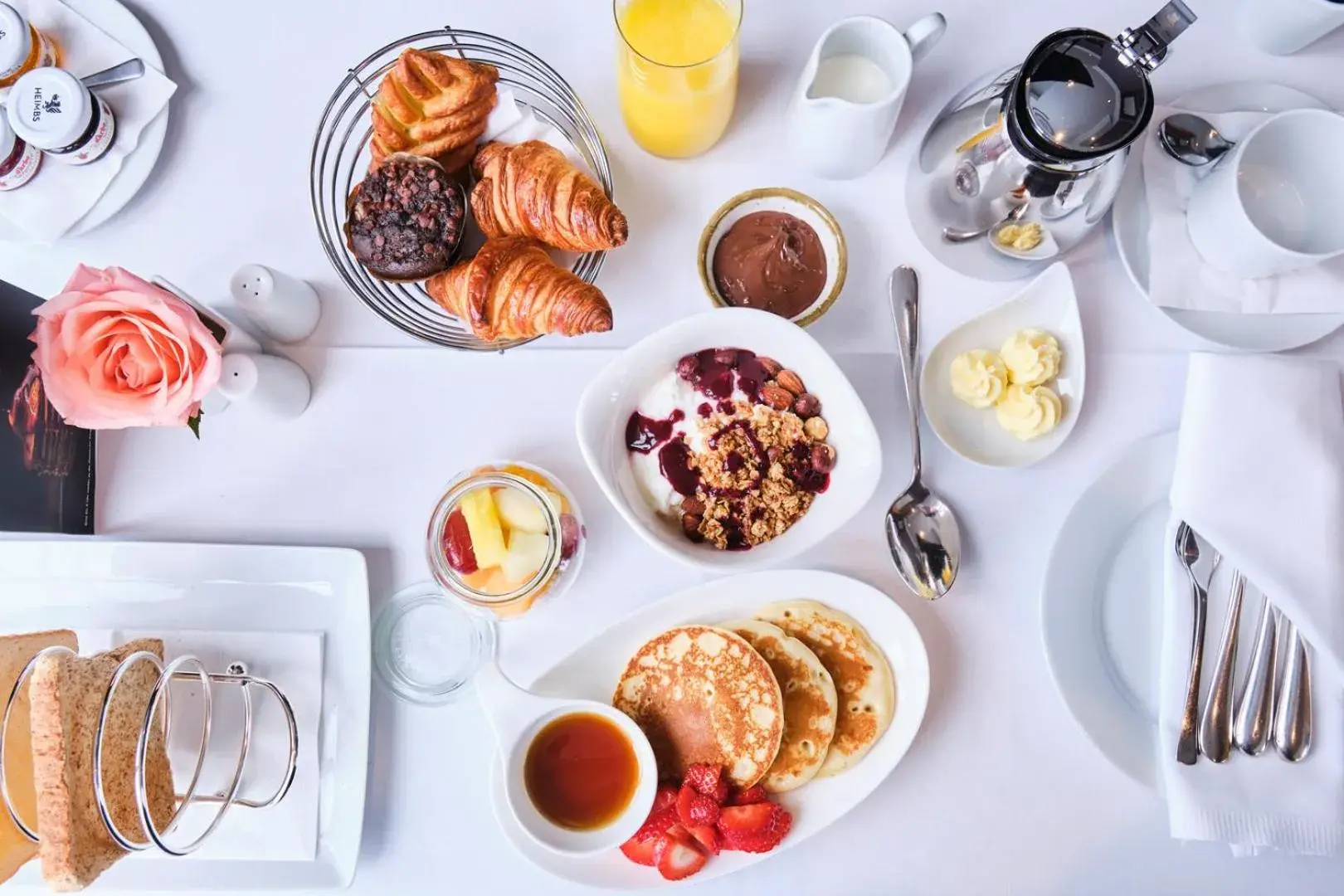 Breakfast in Hotel Palace Berlin Breakfast in Hotel Palace Berlin