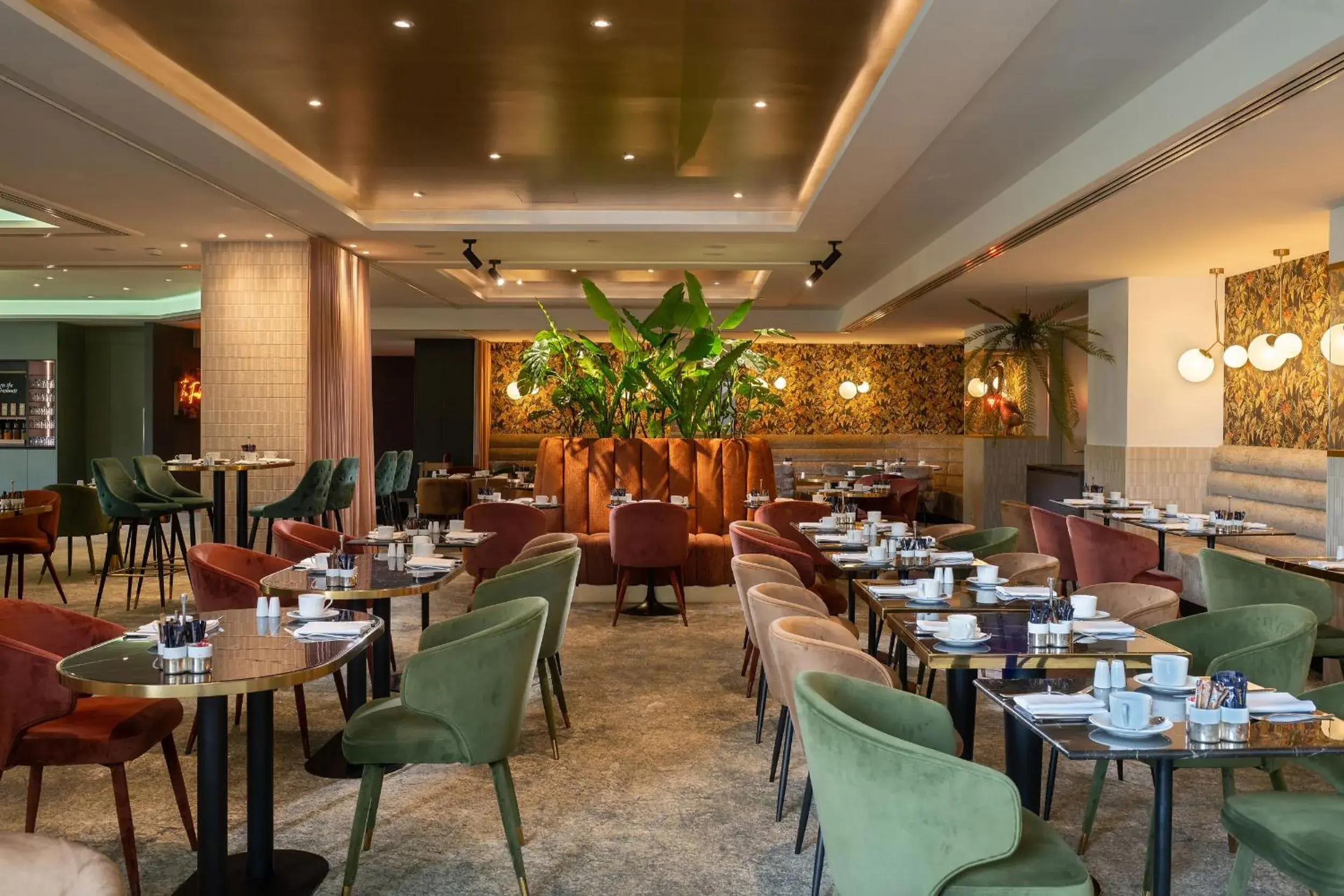 Breakfast in Hotel Palace Berlin Breakfast in Hotel Palace Berlin