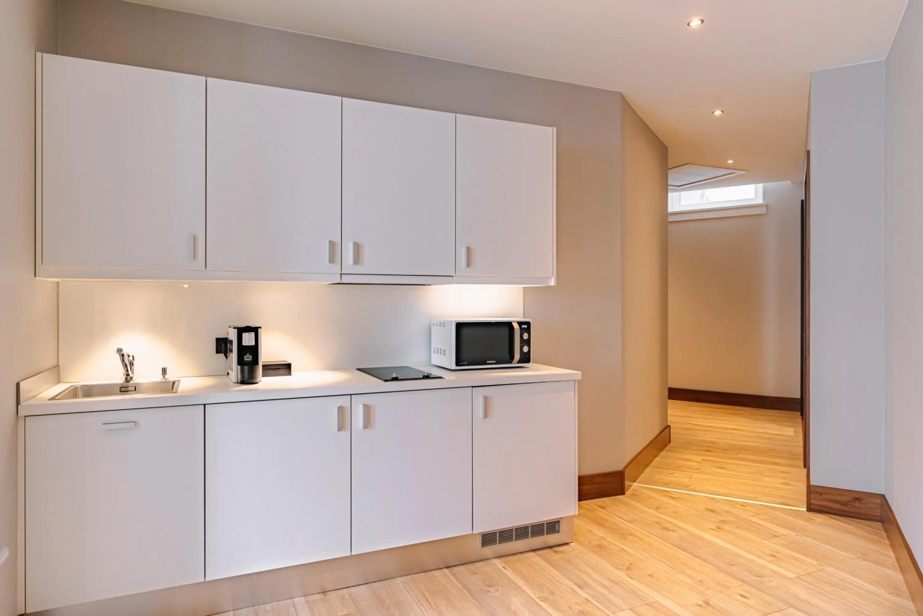 kitchen in Reichshof Hotel Hamburg