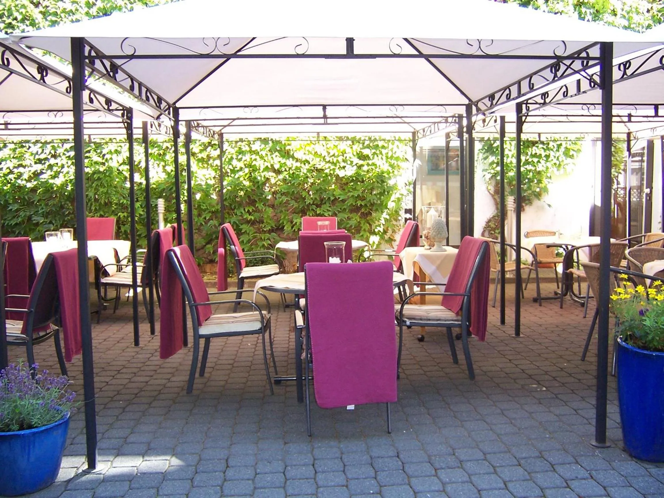 Facade/entrance in Schloss Hotel Herborn