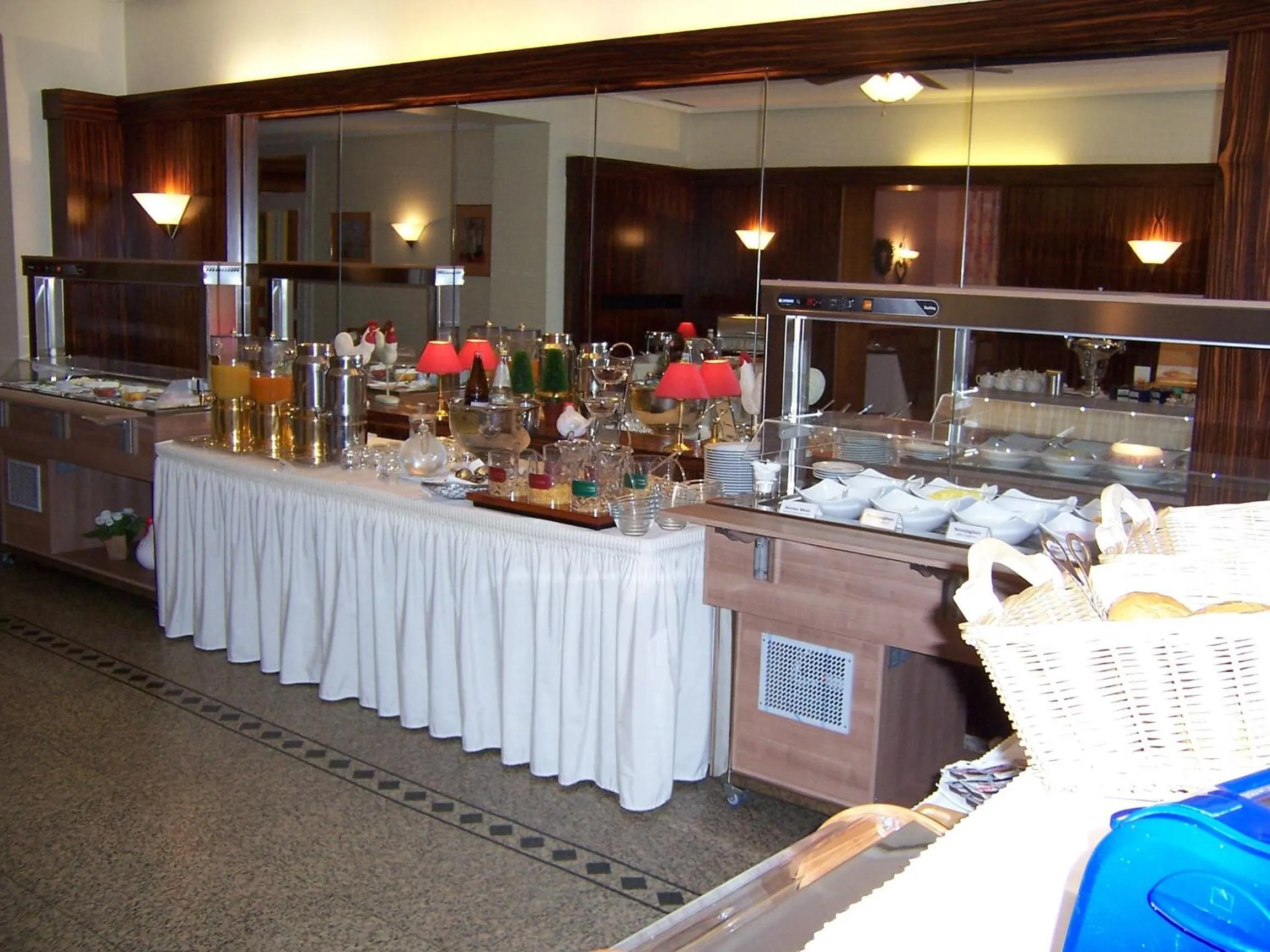 Restaurant/places to eat in Schloss Hotel Herborn