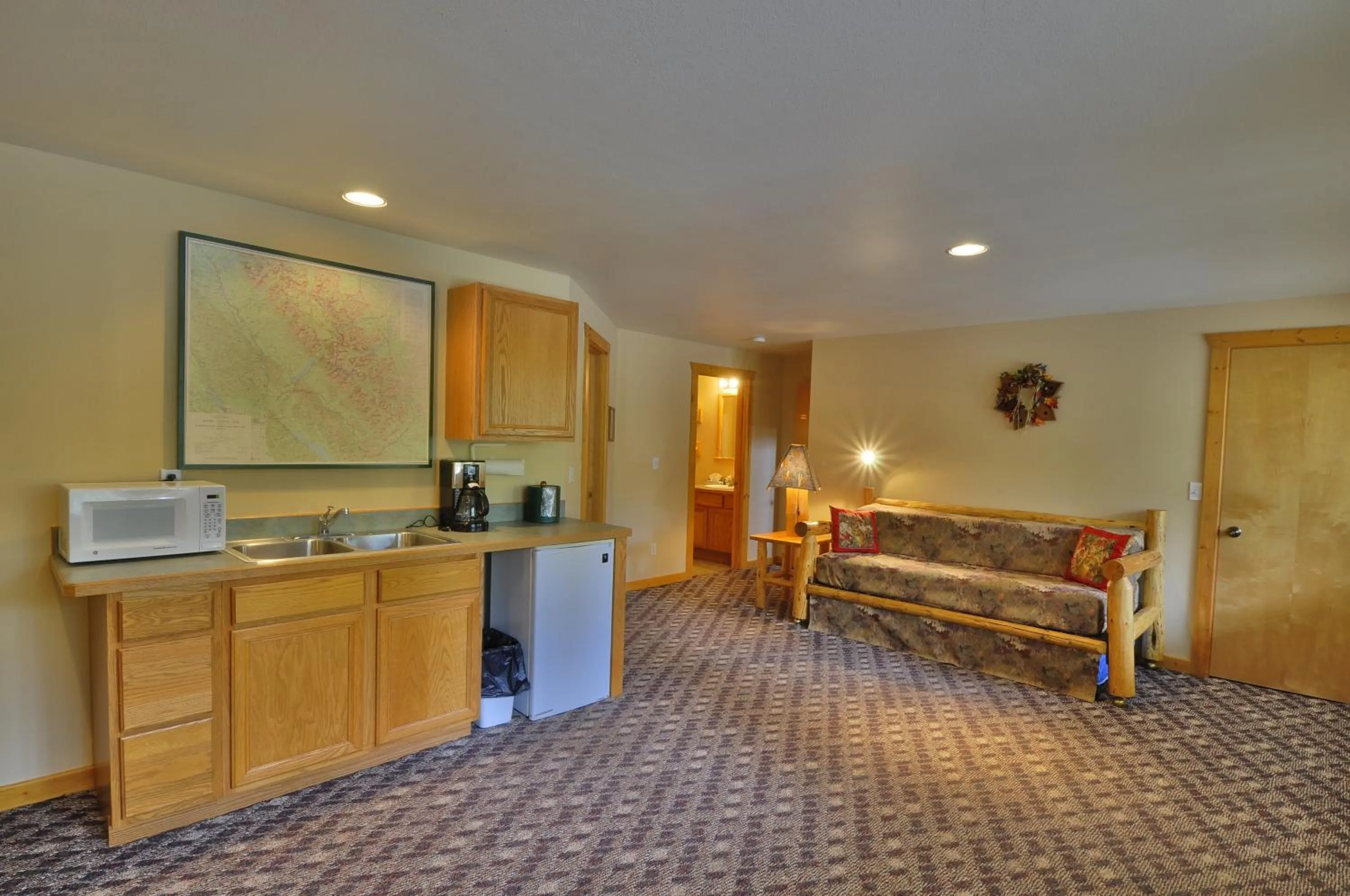 Living room in Paddle Ridge