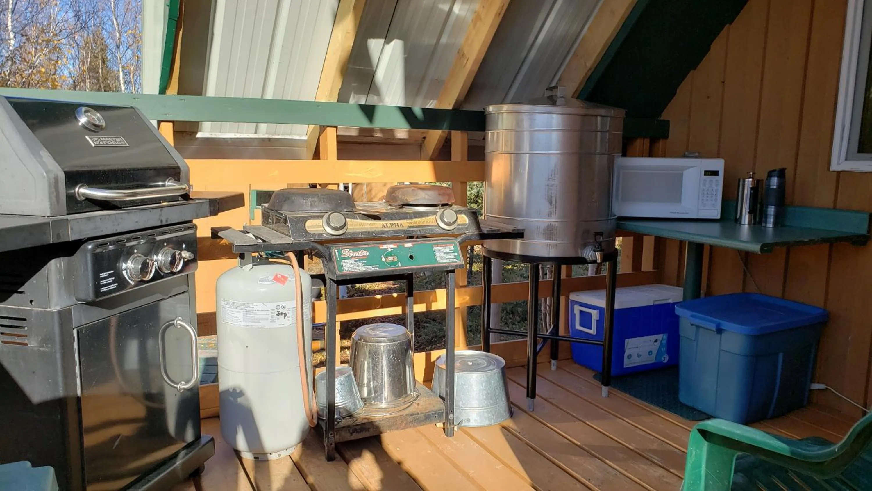 Balcony/Terrace in Yellow Dog Lodge, Inc.