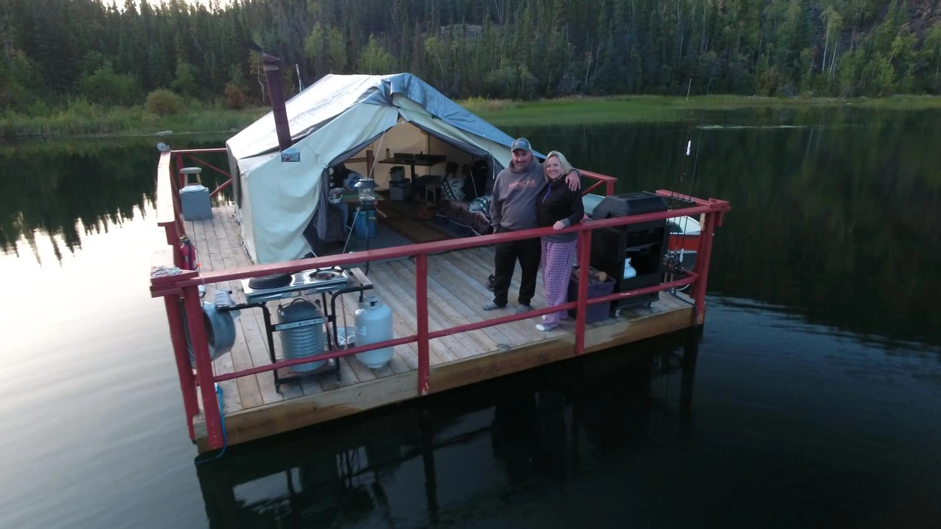 Property building in Yellow Dog Lodge, Inc.