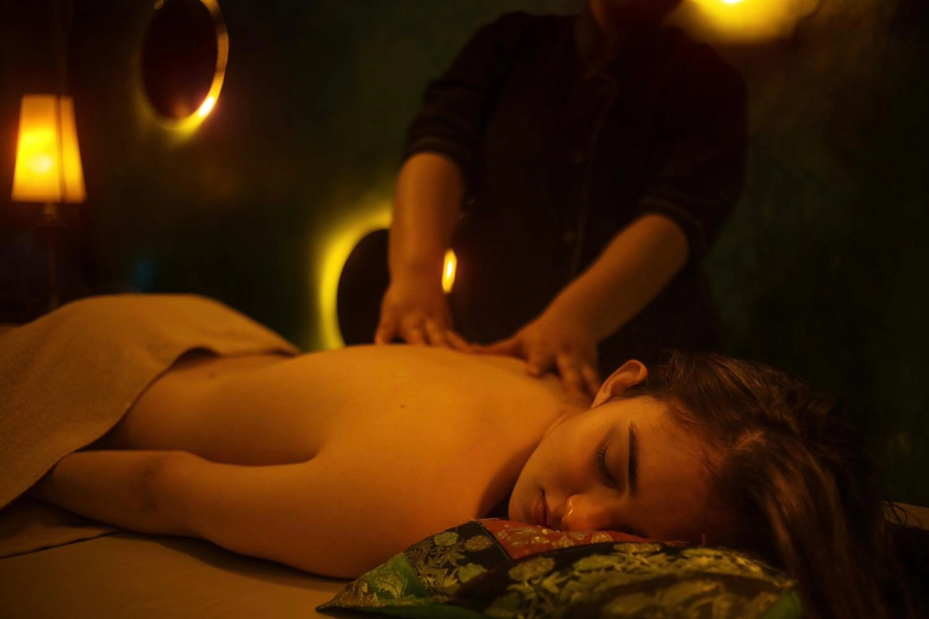 Massage in Riad Roxanne