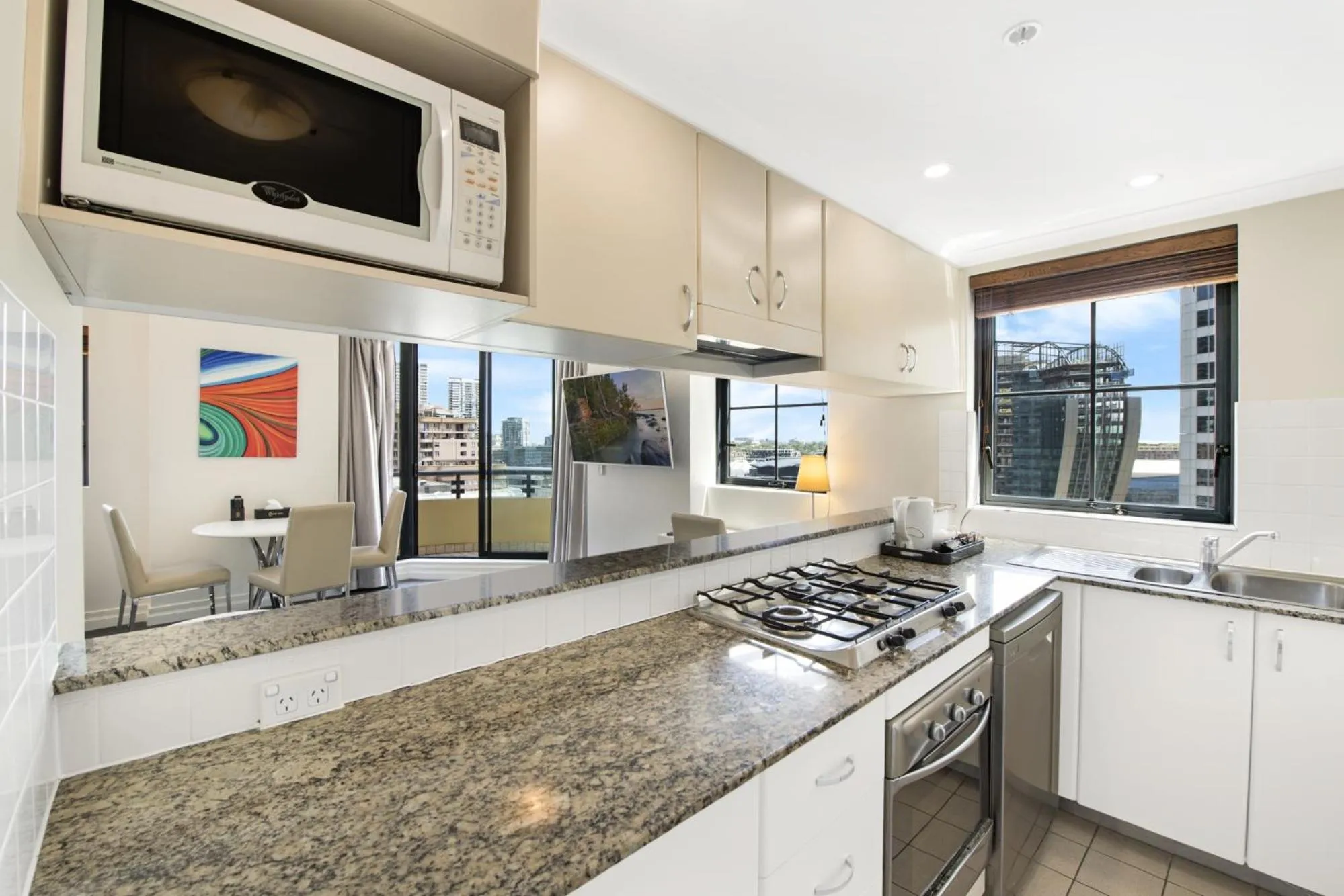 Kitchen or kitchenette, Kitchen/Kitchenette in YEHS Hotel Sydney Harbour Suites