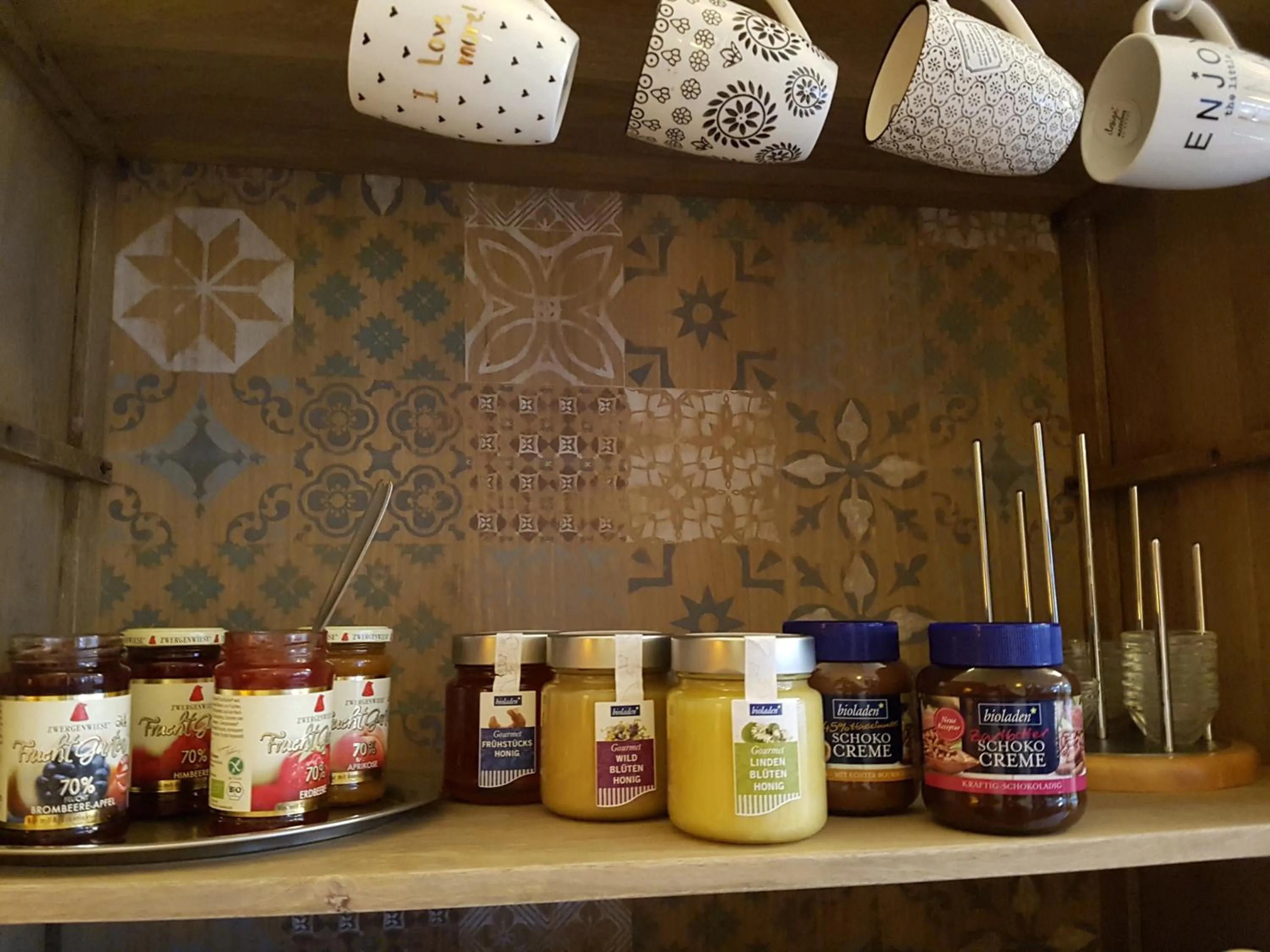 Food and drinks in Hotel Villa Verde