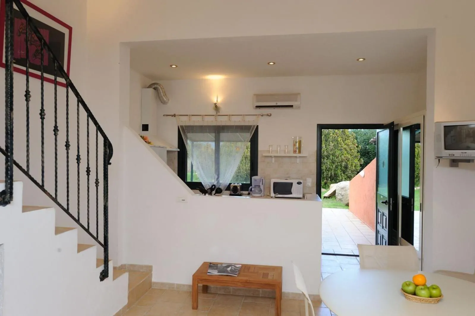 Photo of the whole room in Terracorse