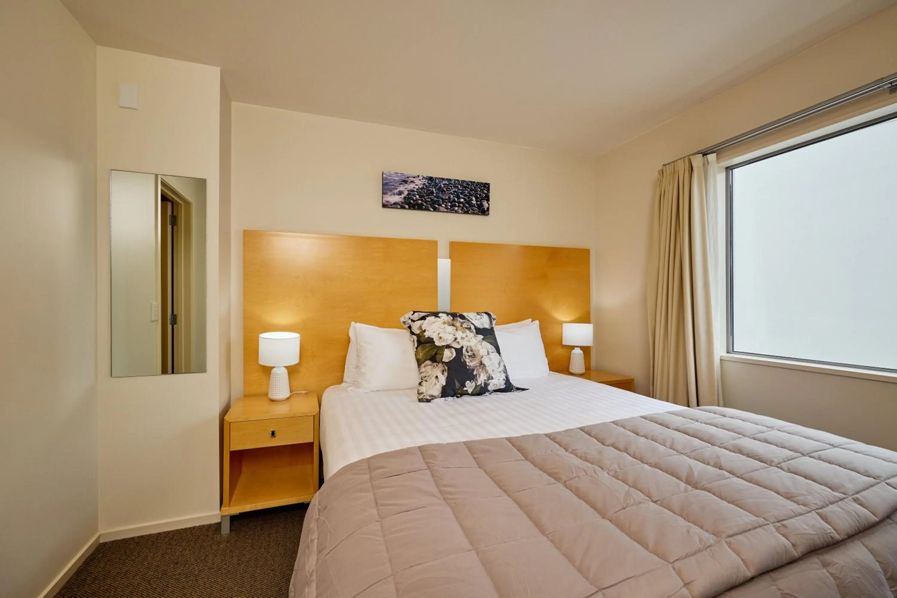 Bedroom, Bed in Kaikoura Luxury Apartments - Formerly Waves Luxury Apartments