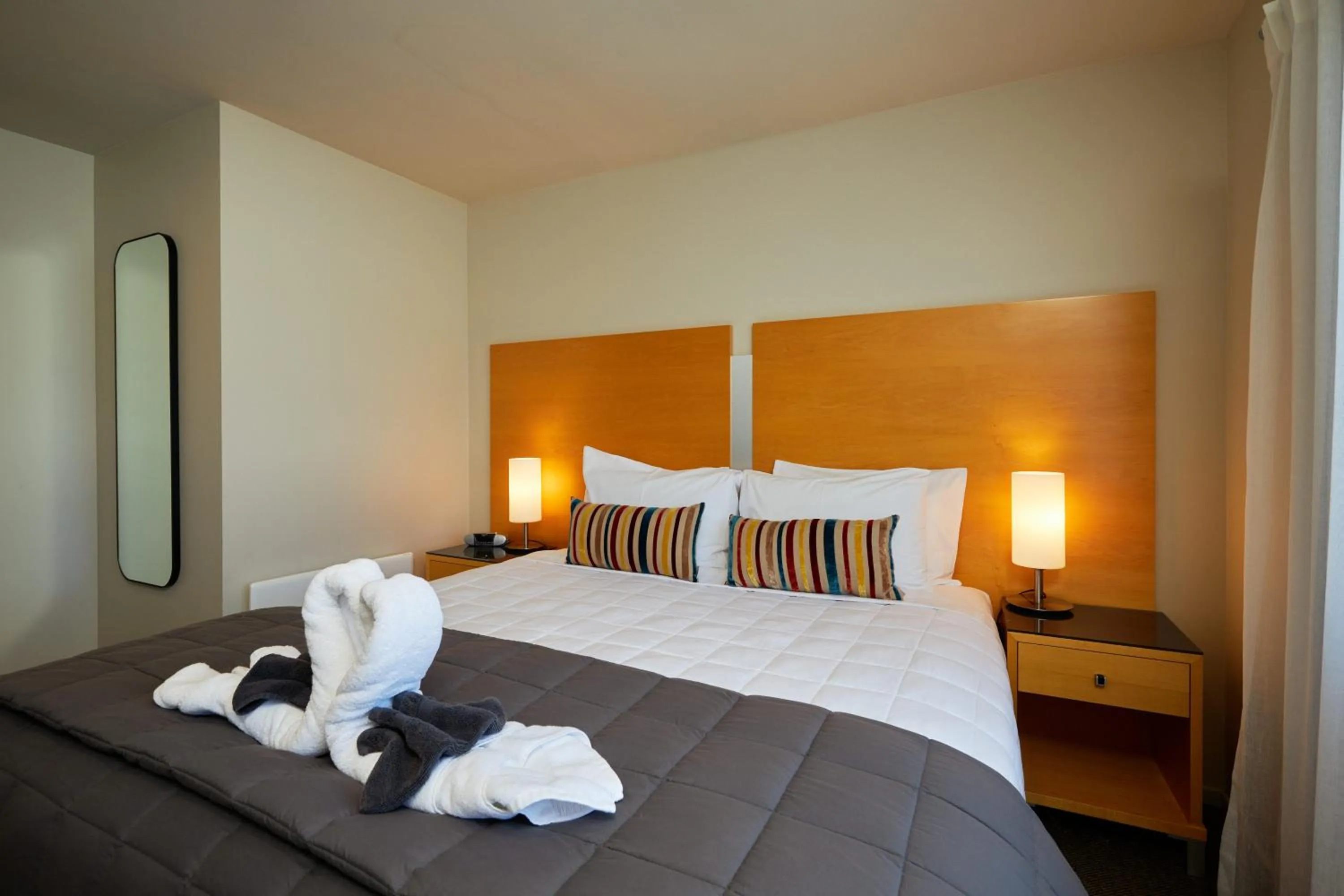 Bedroom, Bed in Kaikoura Luxury Apartments - Formerly Waves Luxury Apartments