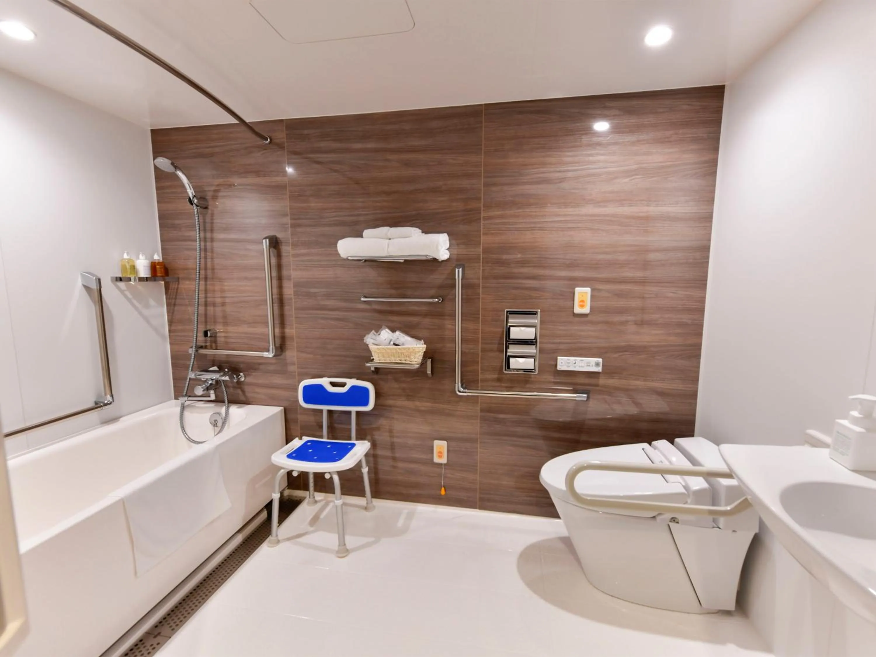 Toilet in Asakusa Tobu Hotel