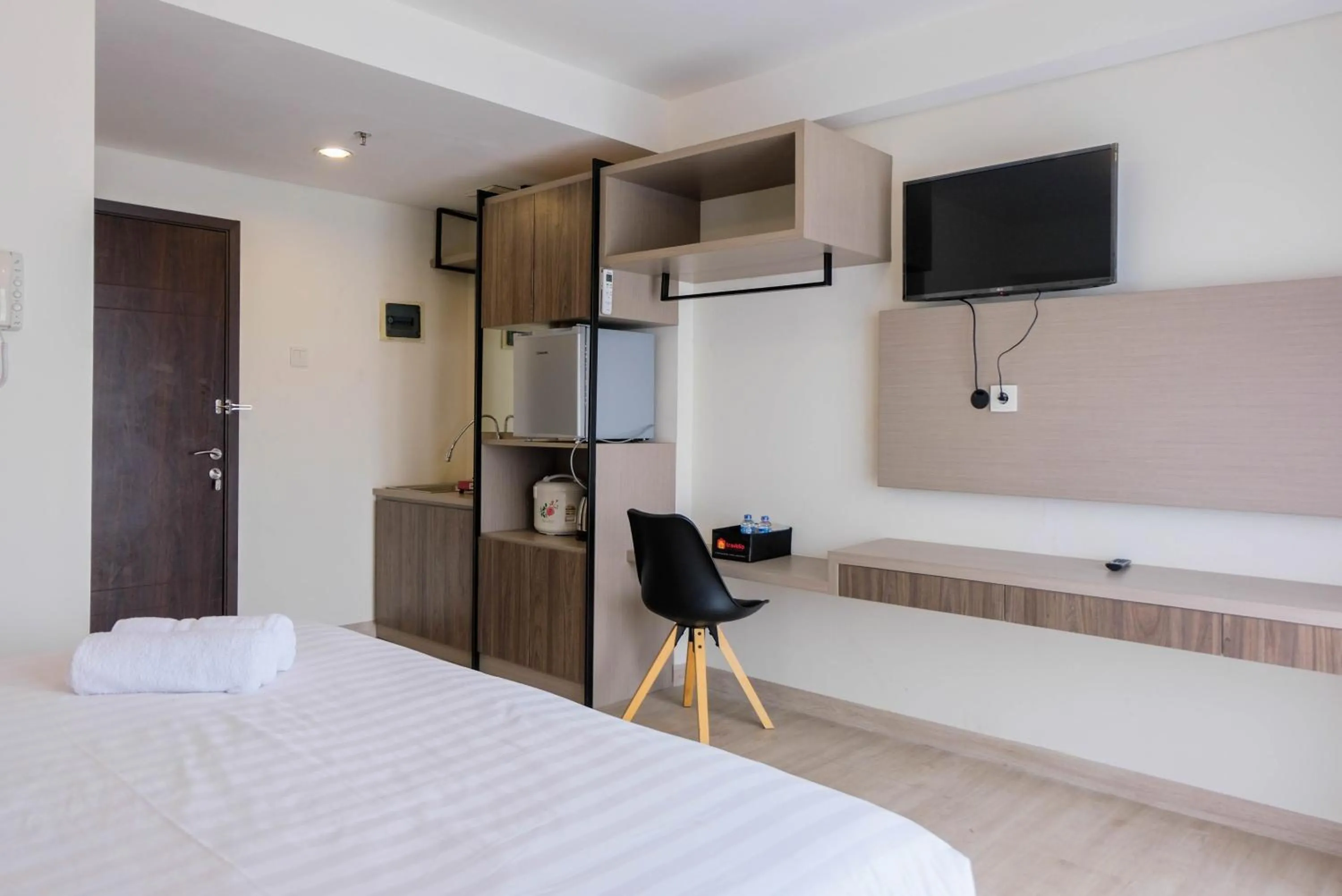 Highest Value Studio Room at Annora Living Apartment By Travelio