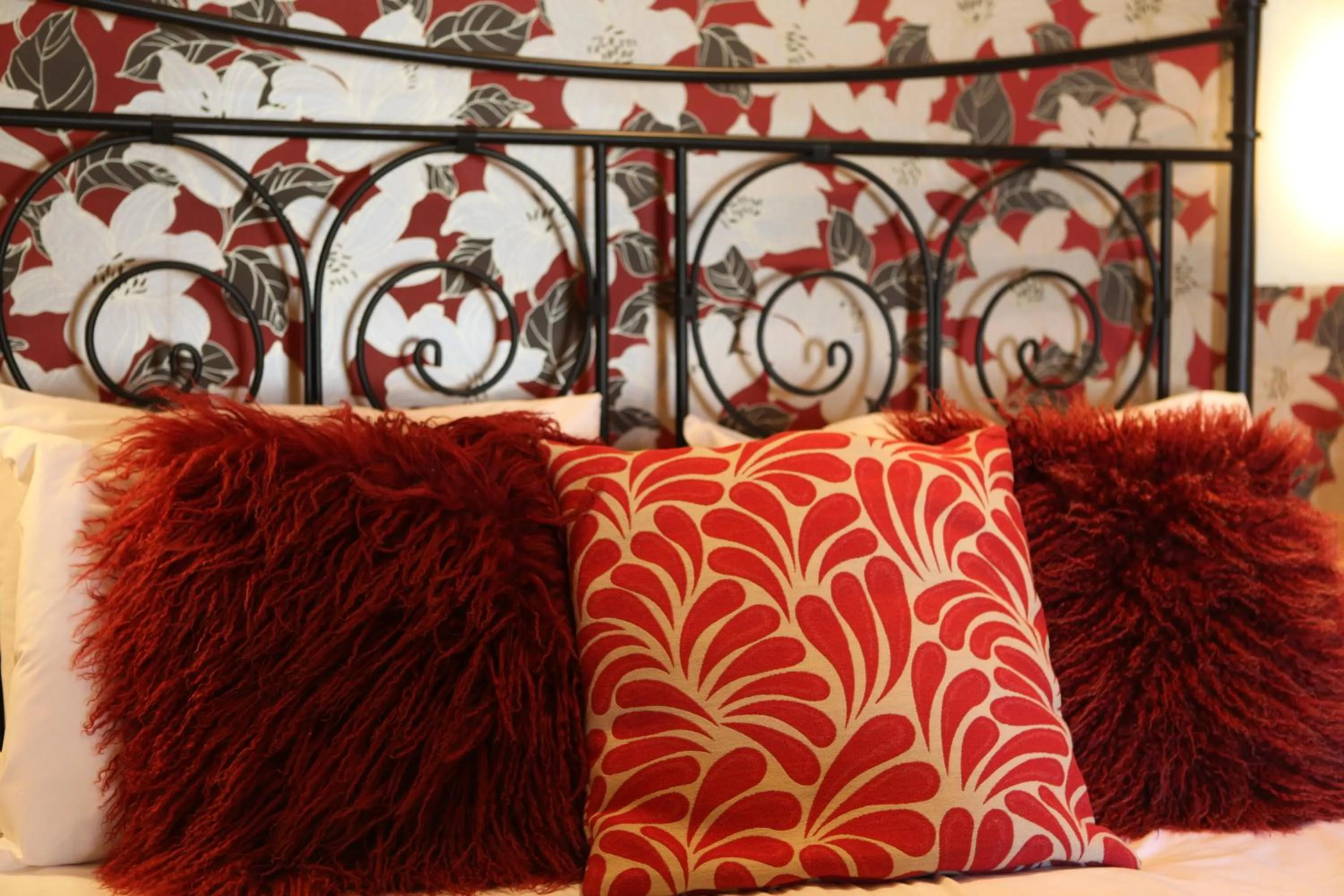 Bed in Eight Bells Inn