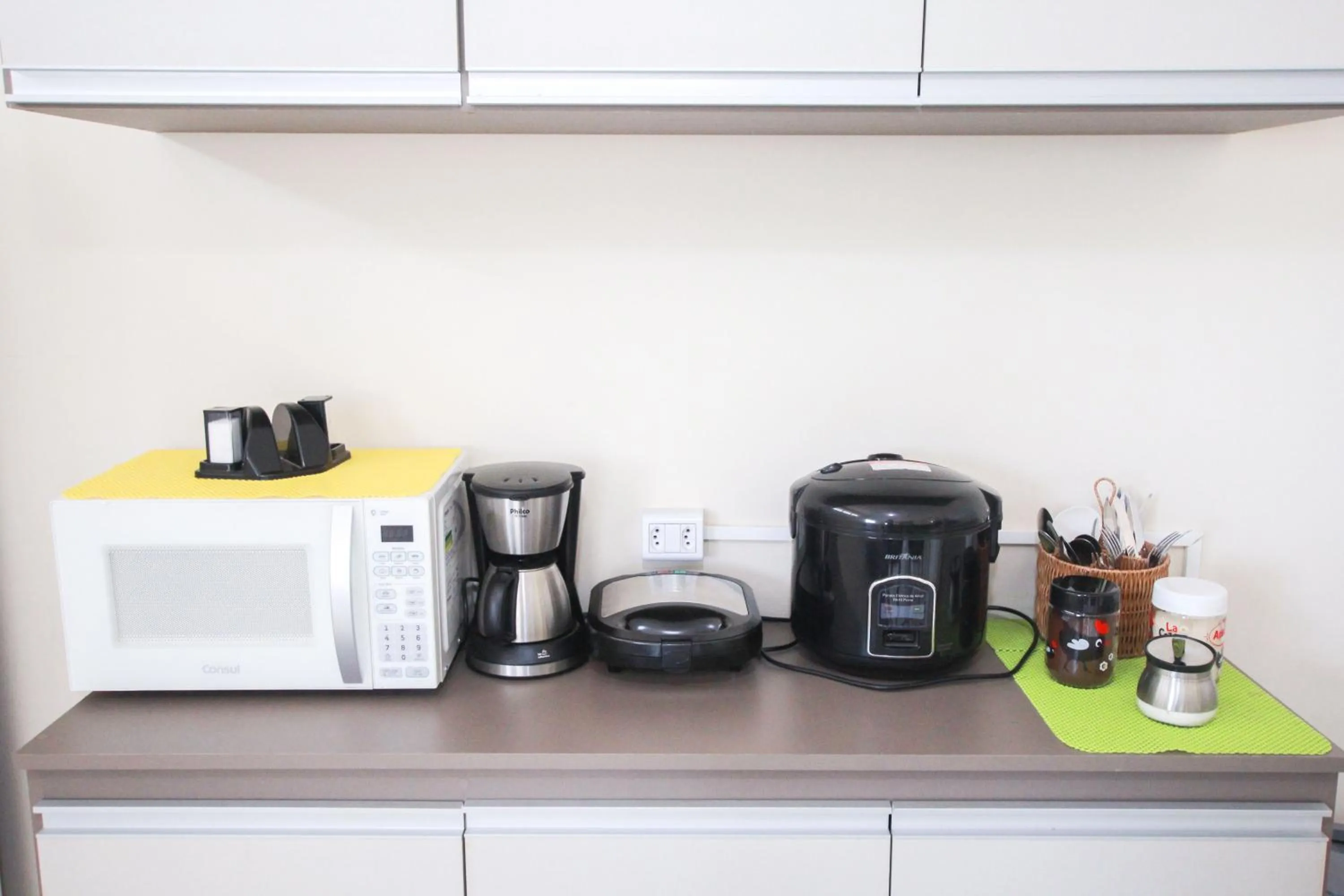 Kitchen or kitchenette in Ypê Flats e Containers