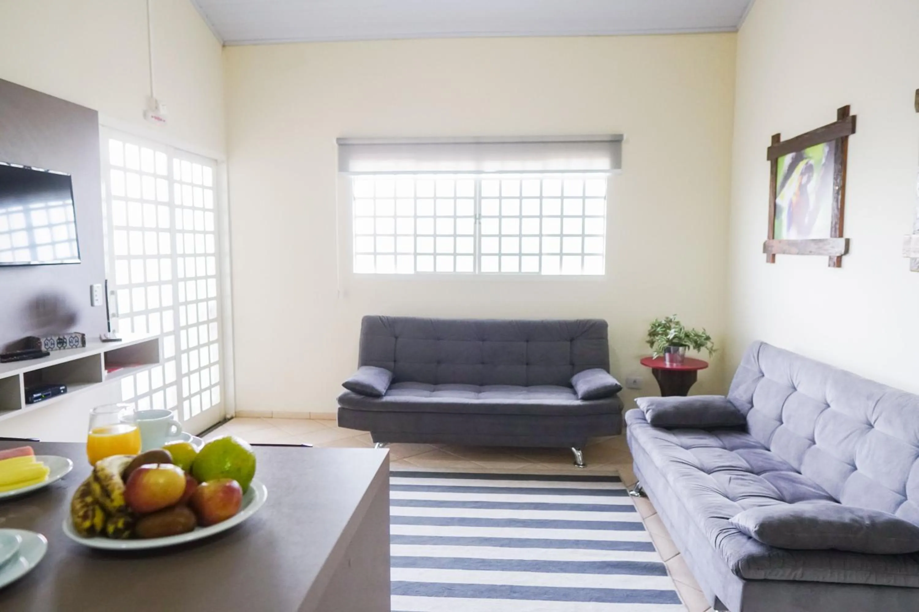 Living room in Ypê Flats e Containers