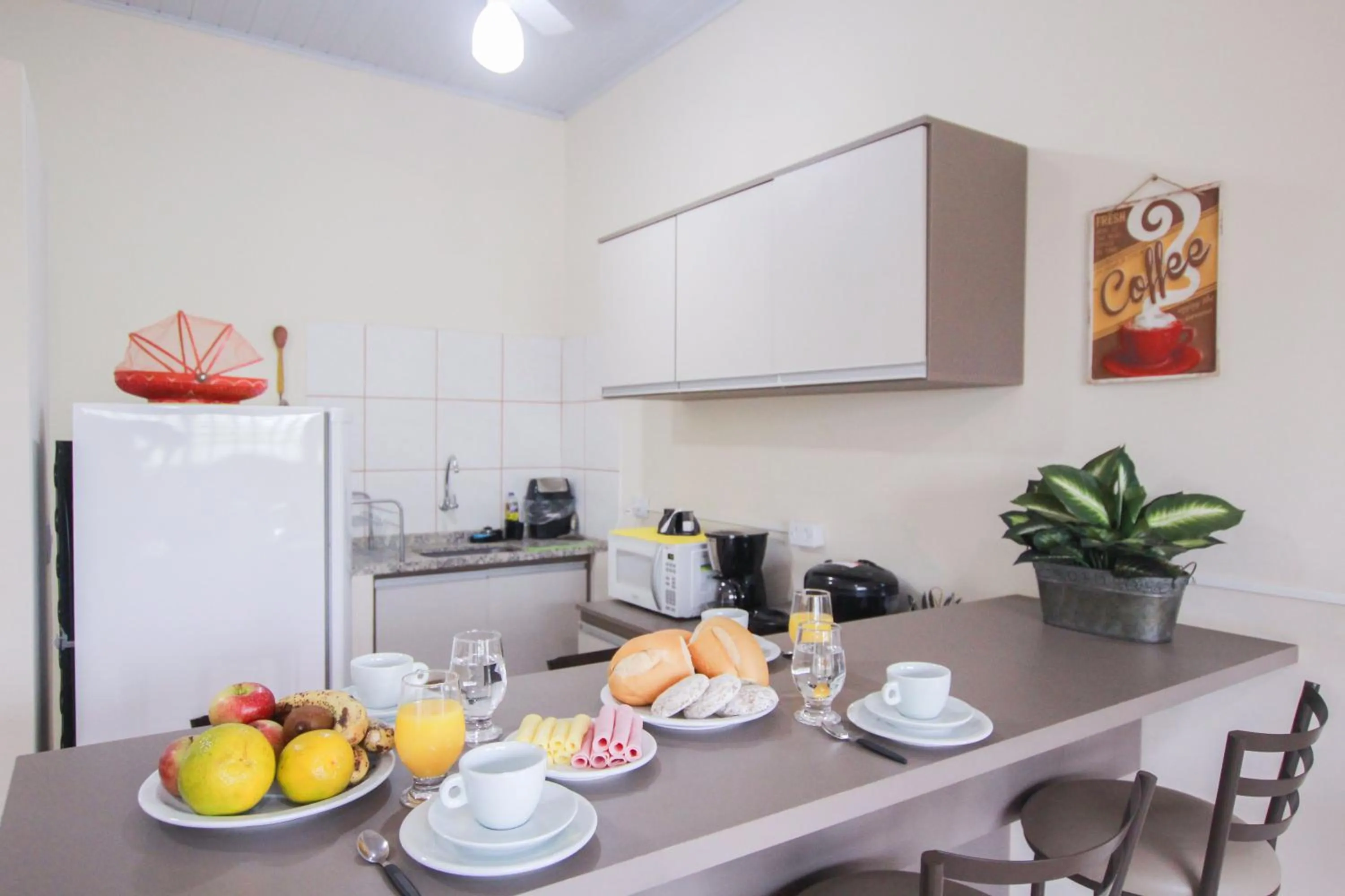 Kitchen or kitchenette in Ypê Flats e Containers