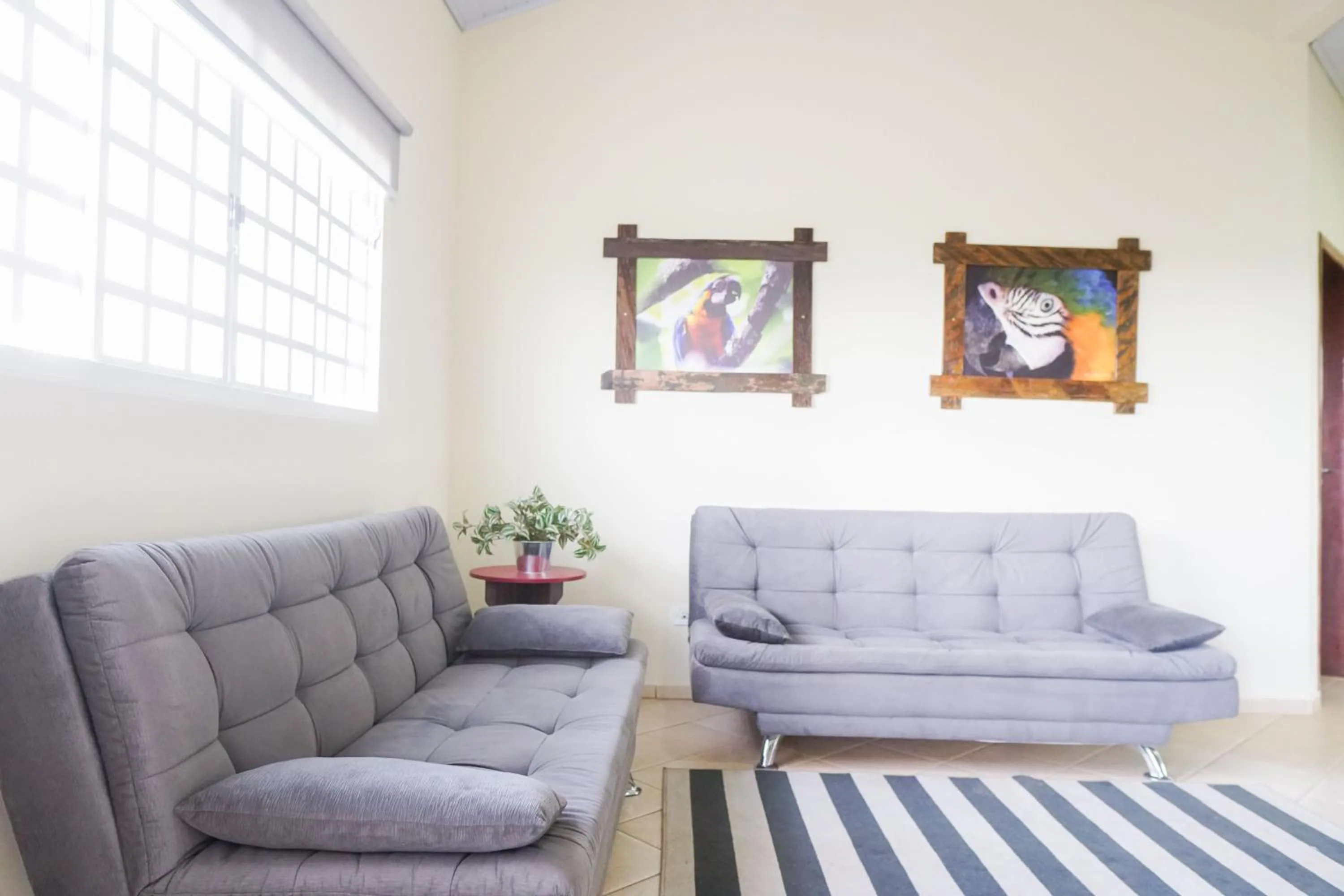 Living room in Ypê Flats e Containers