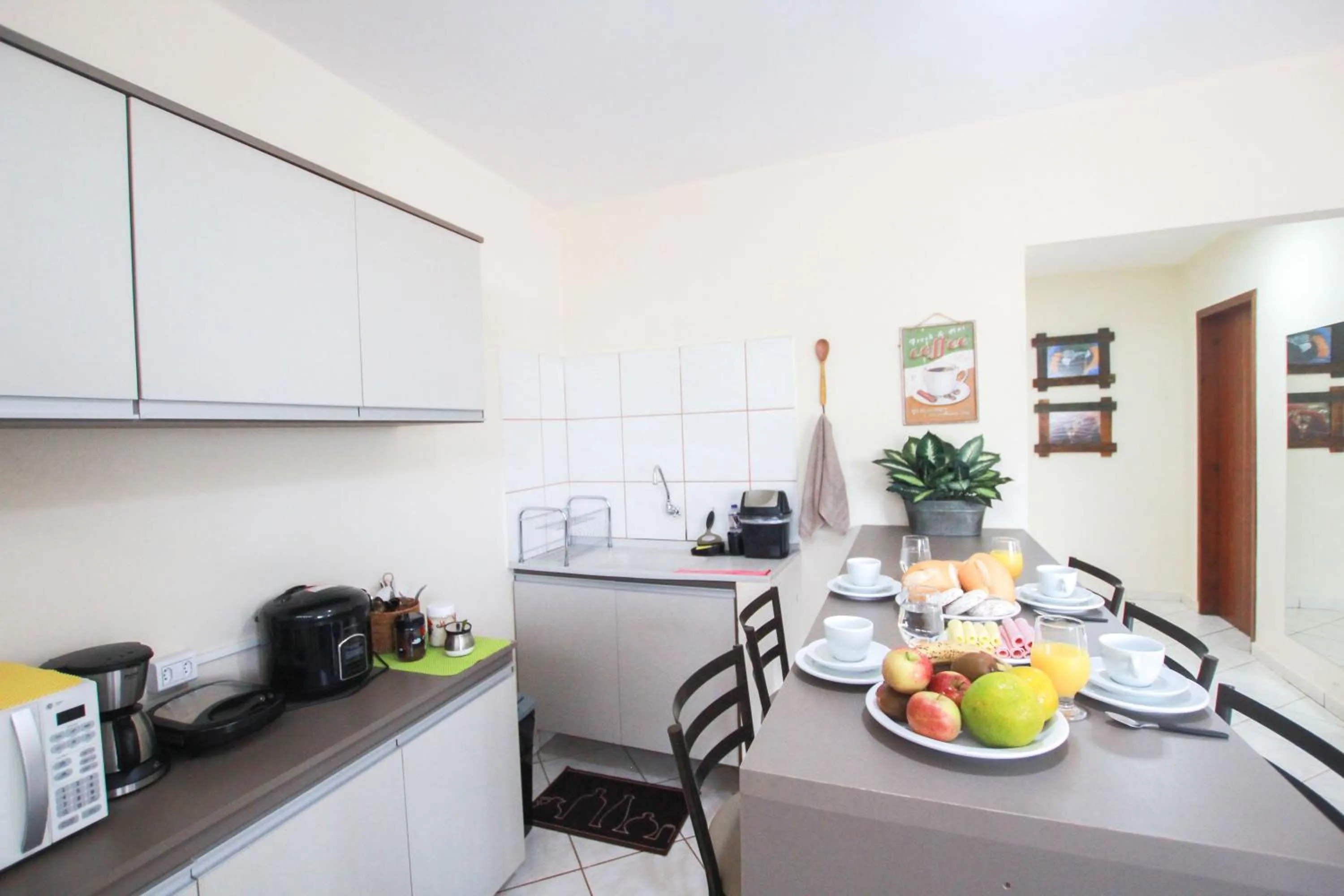 Kitchen or kitchenette in Ypê Flats e Containers