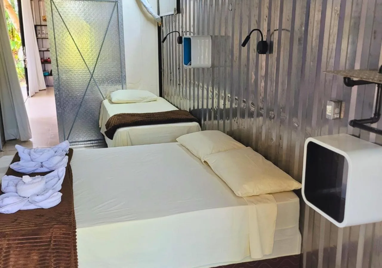 Bed in Ypê Flats e Containers