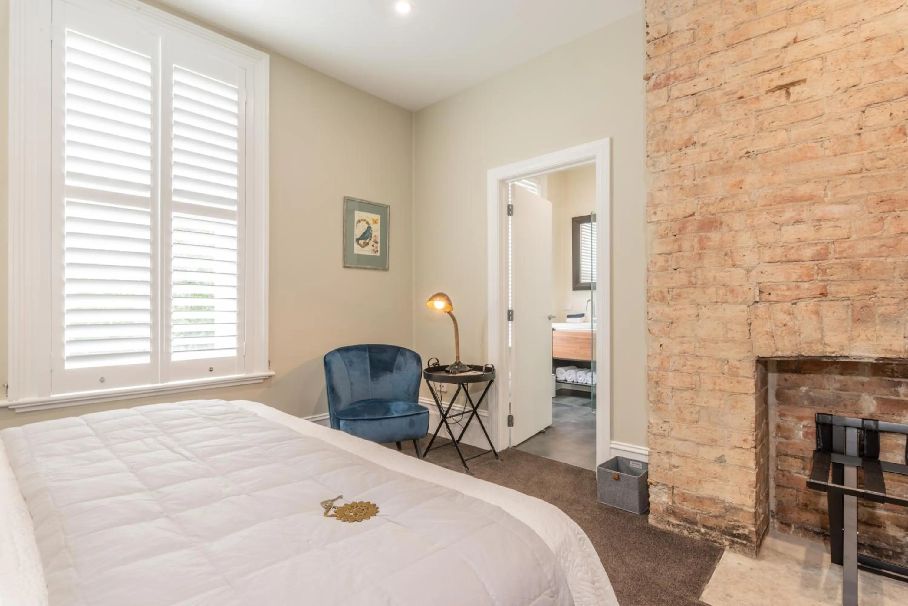 Bedroom, Bed in The Lord Clyde