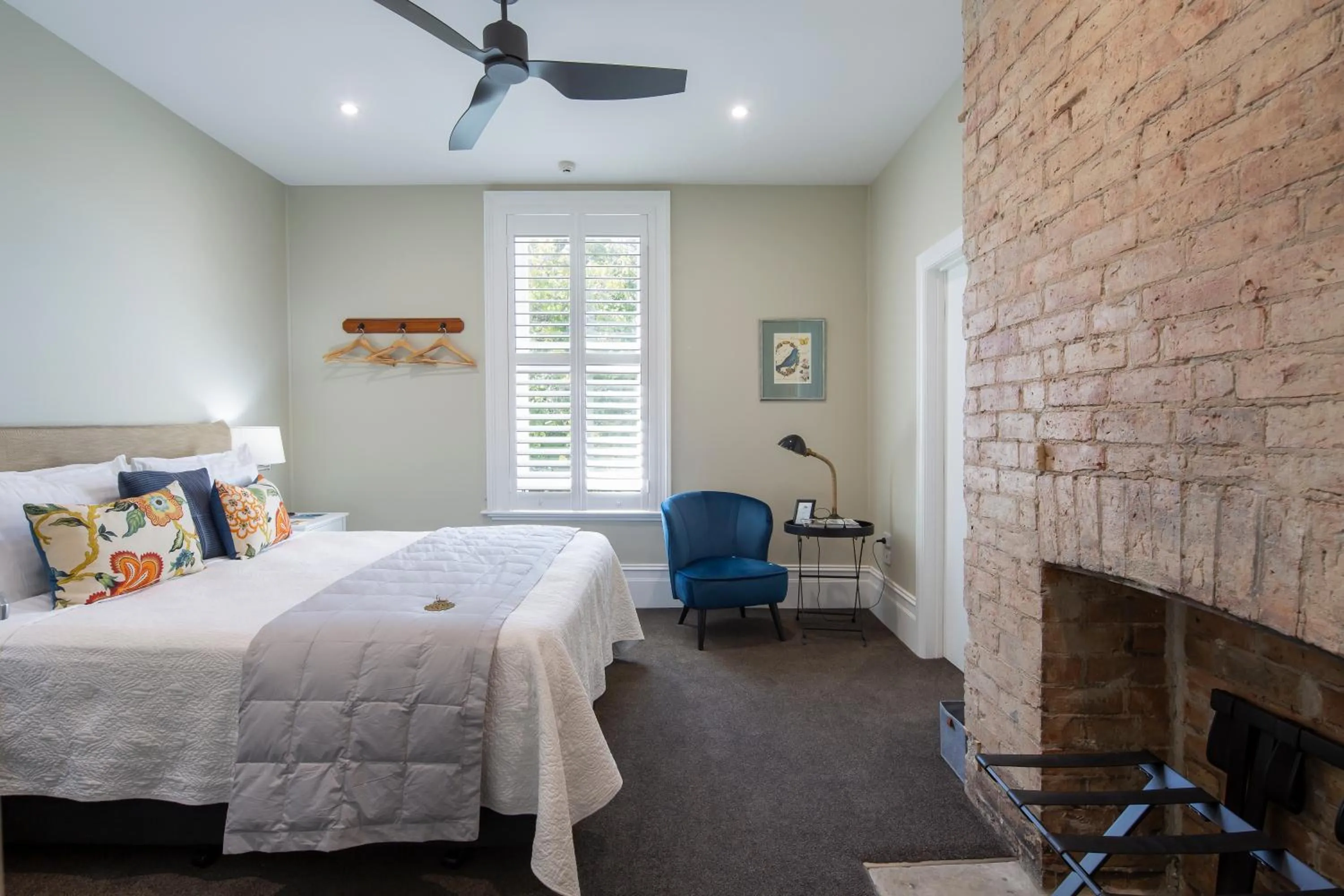 Bedroom, Bed in The Lord Clyde