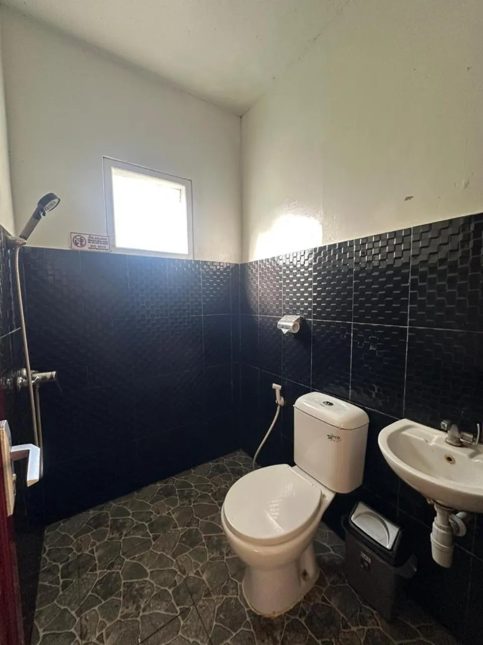 Toilet in Istana Bromo Resort