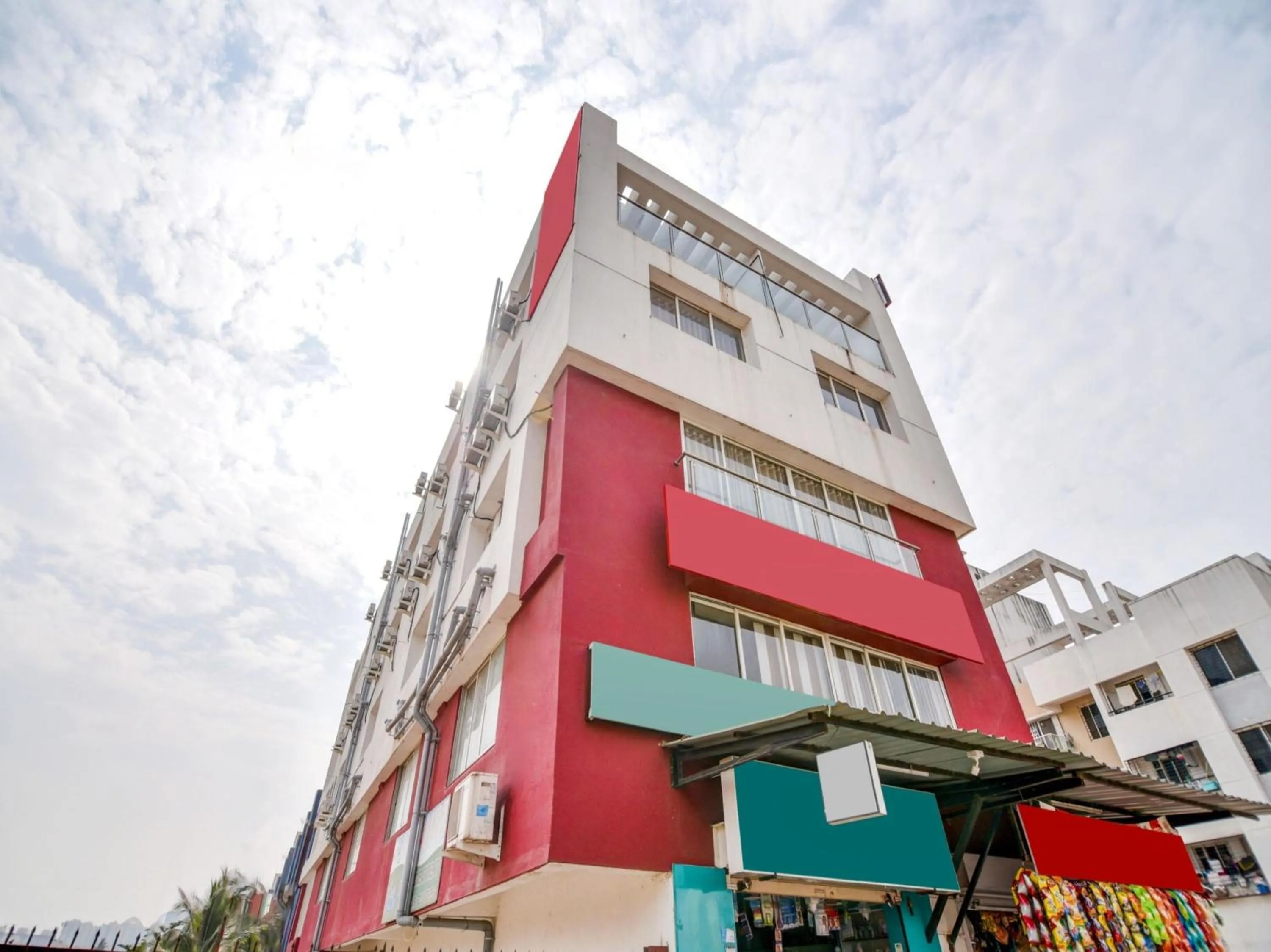 Facade/entrance in Hotel O Peaceful Stay Keshav Nagar.