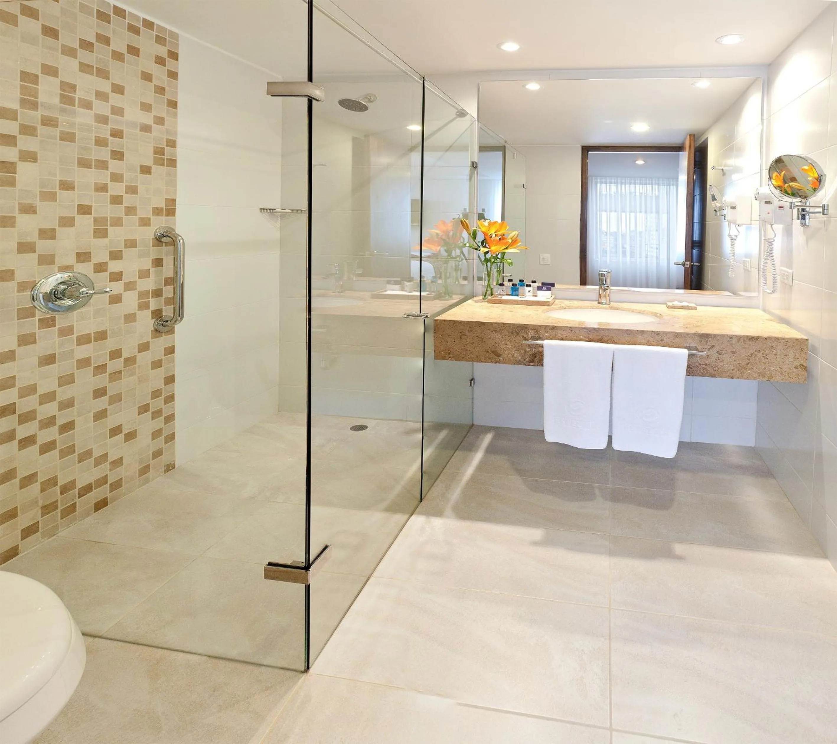 Bathroom in Hotel Estelar Calle 100