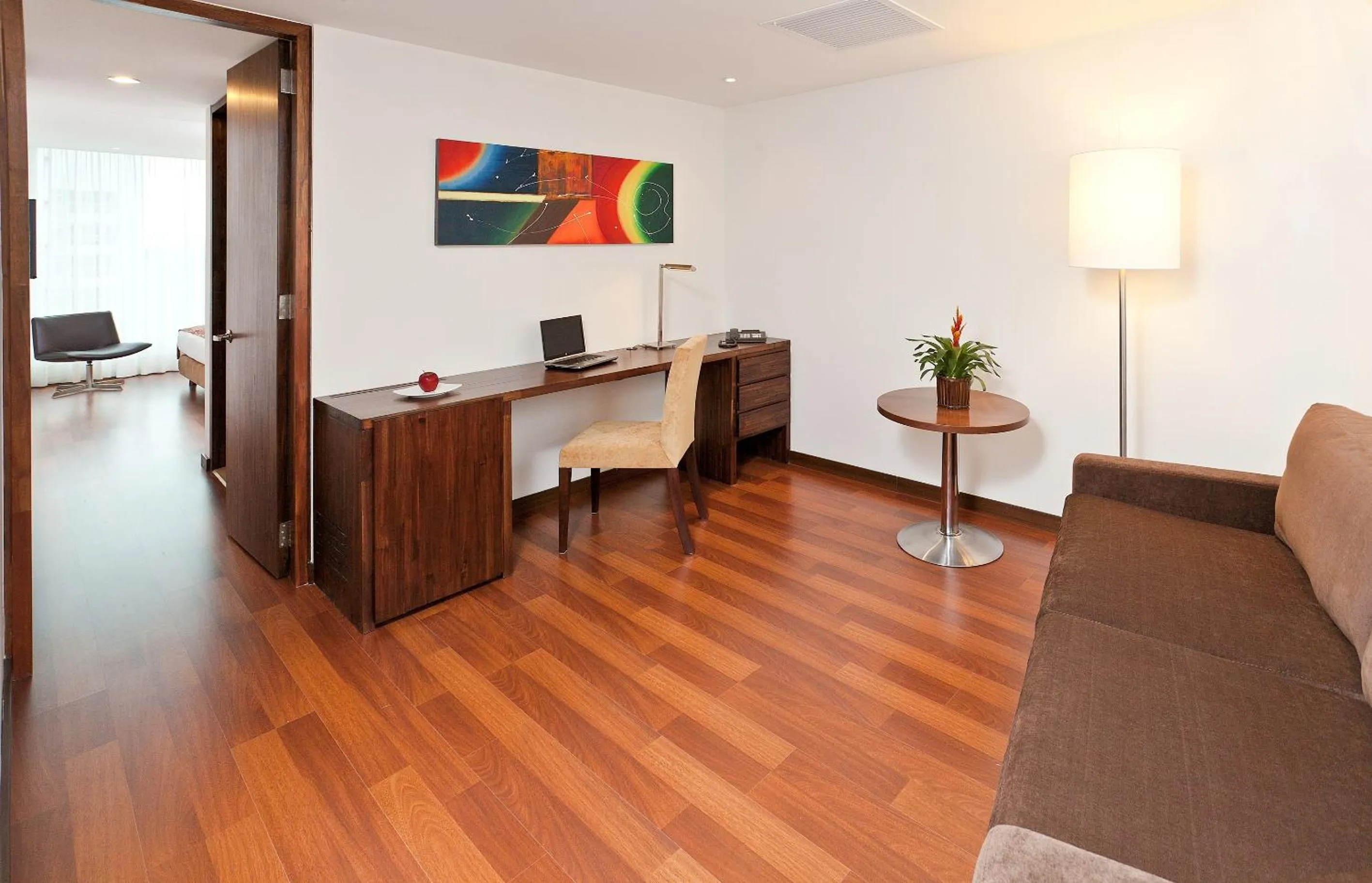 Seating area in Hotel Estelar Calle 100