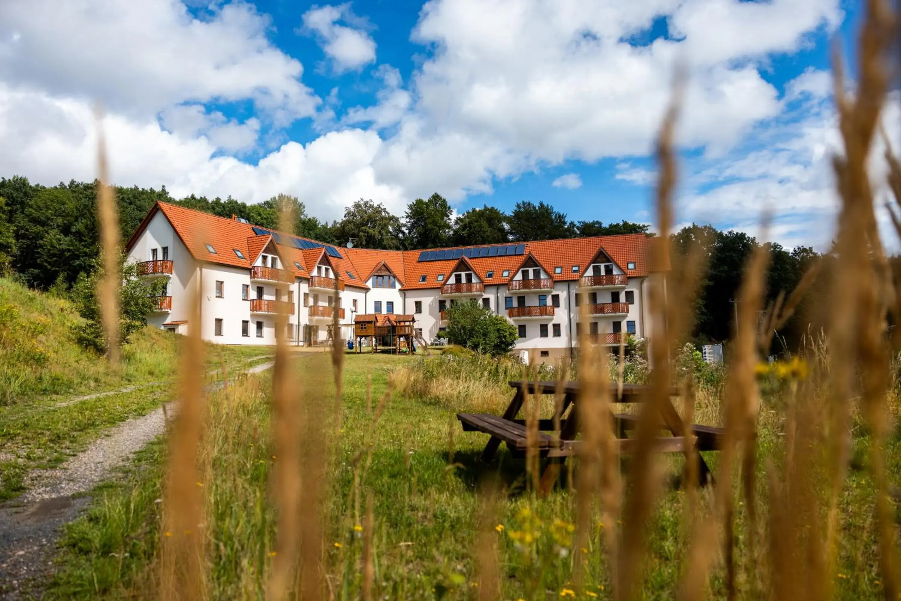 Property building in Pytloun Wellness Hotel Hasištejn Property building in Pytloun Wellness Hotel Hasištejn