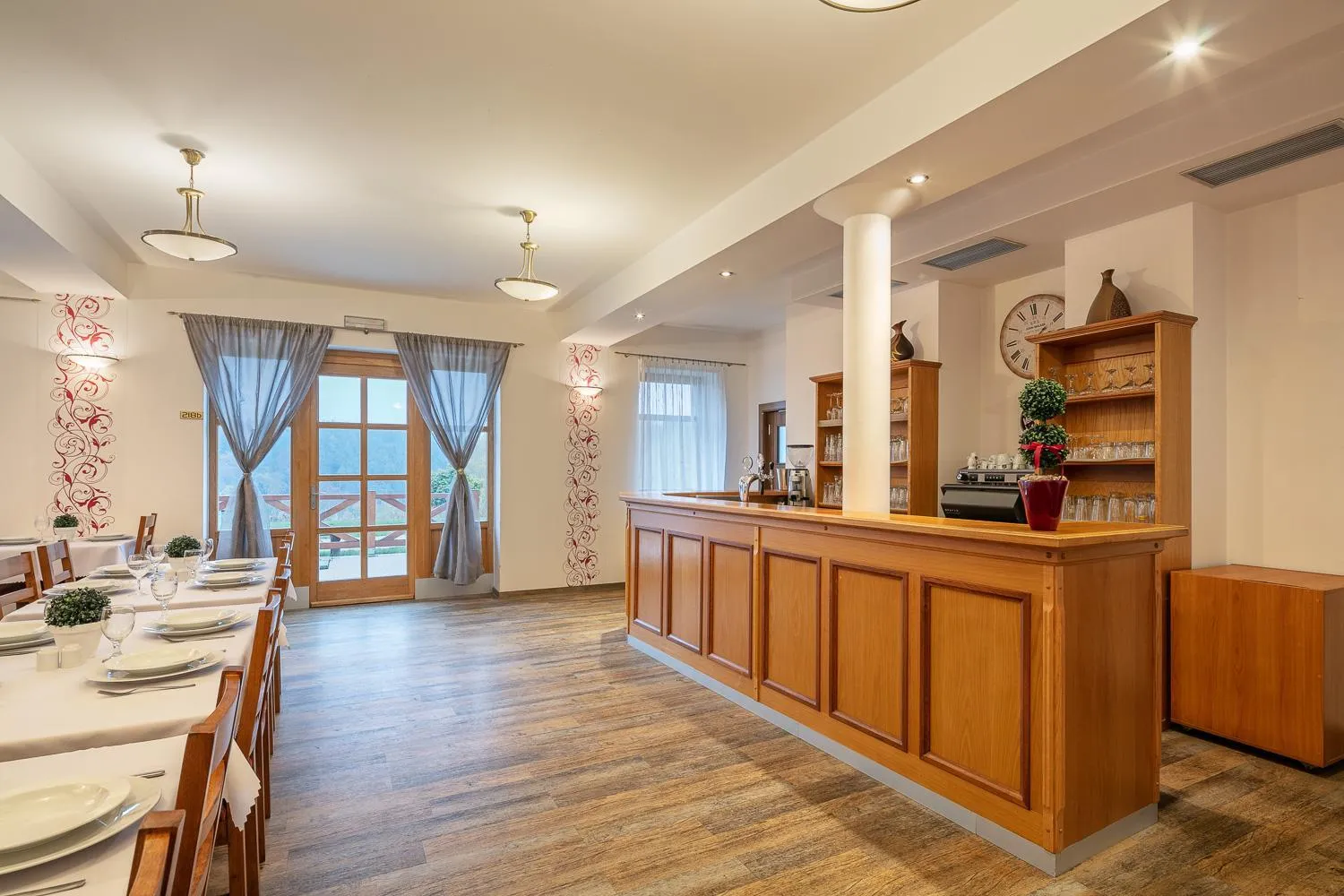 Restaurant/places to eat in Pytloun Wellness Hotel Hasištejn