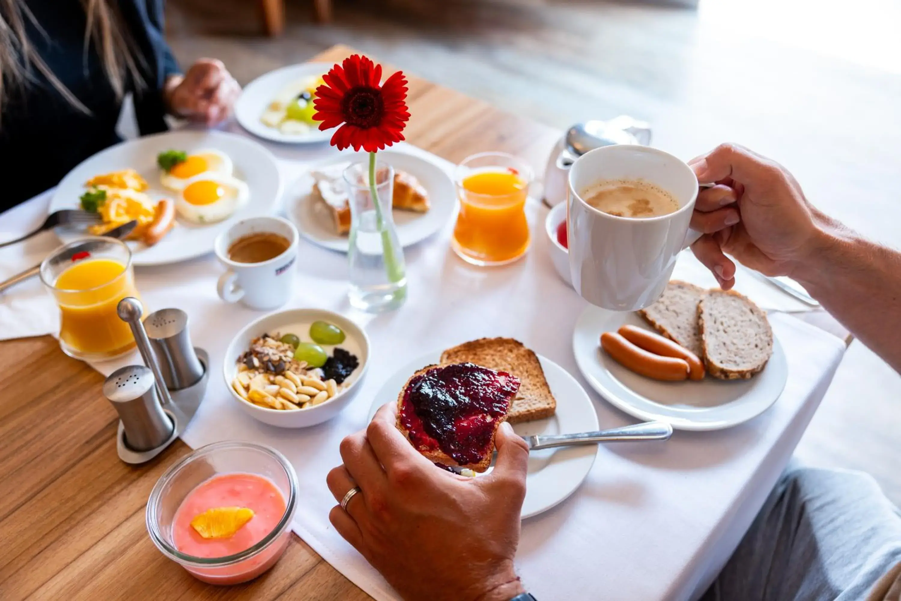Breakfast in Pytloun Wellness Hotel Hasištejn Breakfast in Pytloun Wellness Hotel Hasištejn
