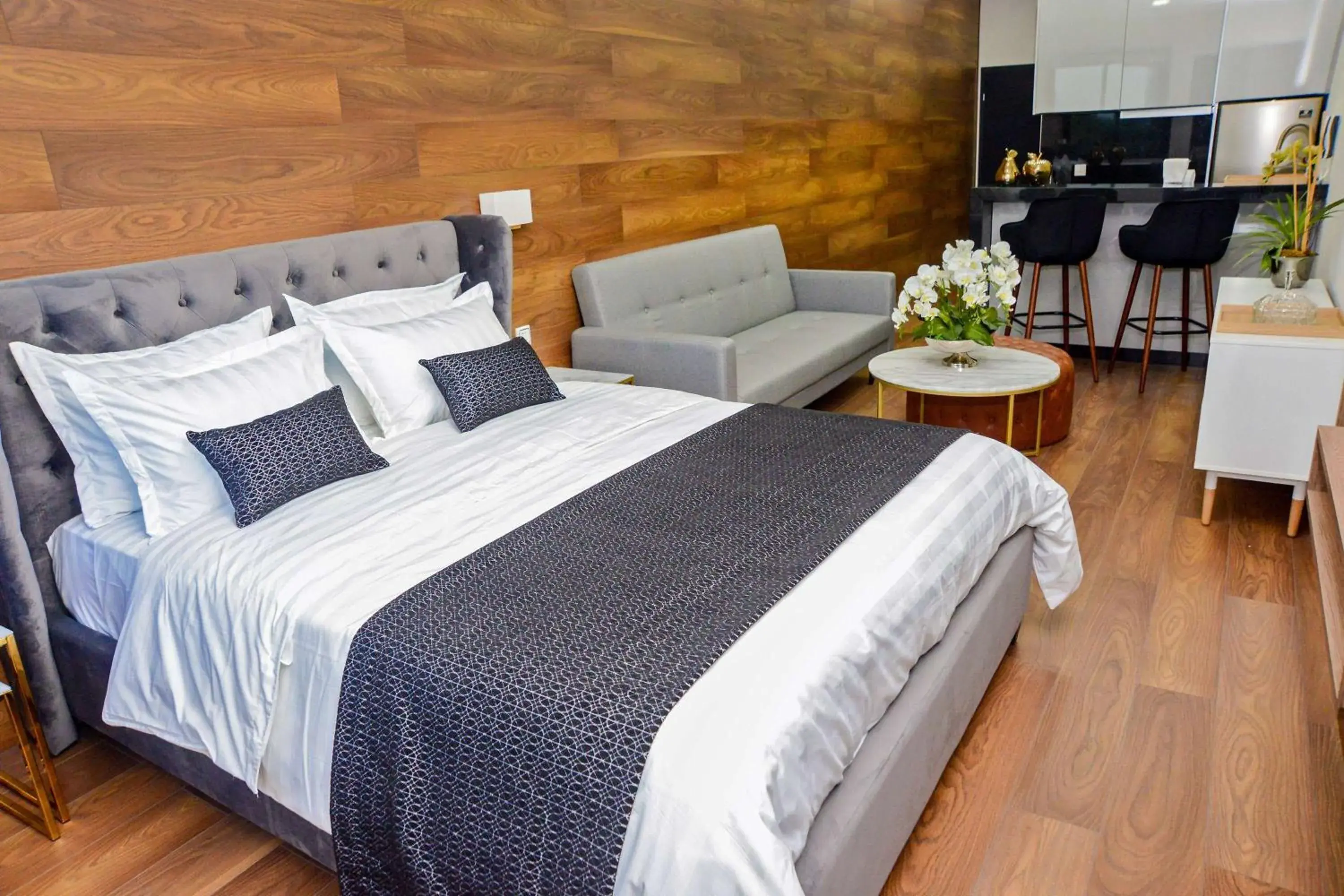 Photo of the whole room, Bed in TRYP by Wyndham Santa Cruz Photo of the whole room, Bed in TRYP by Wyndham Santa Cruz