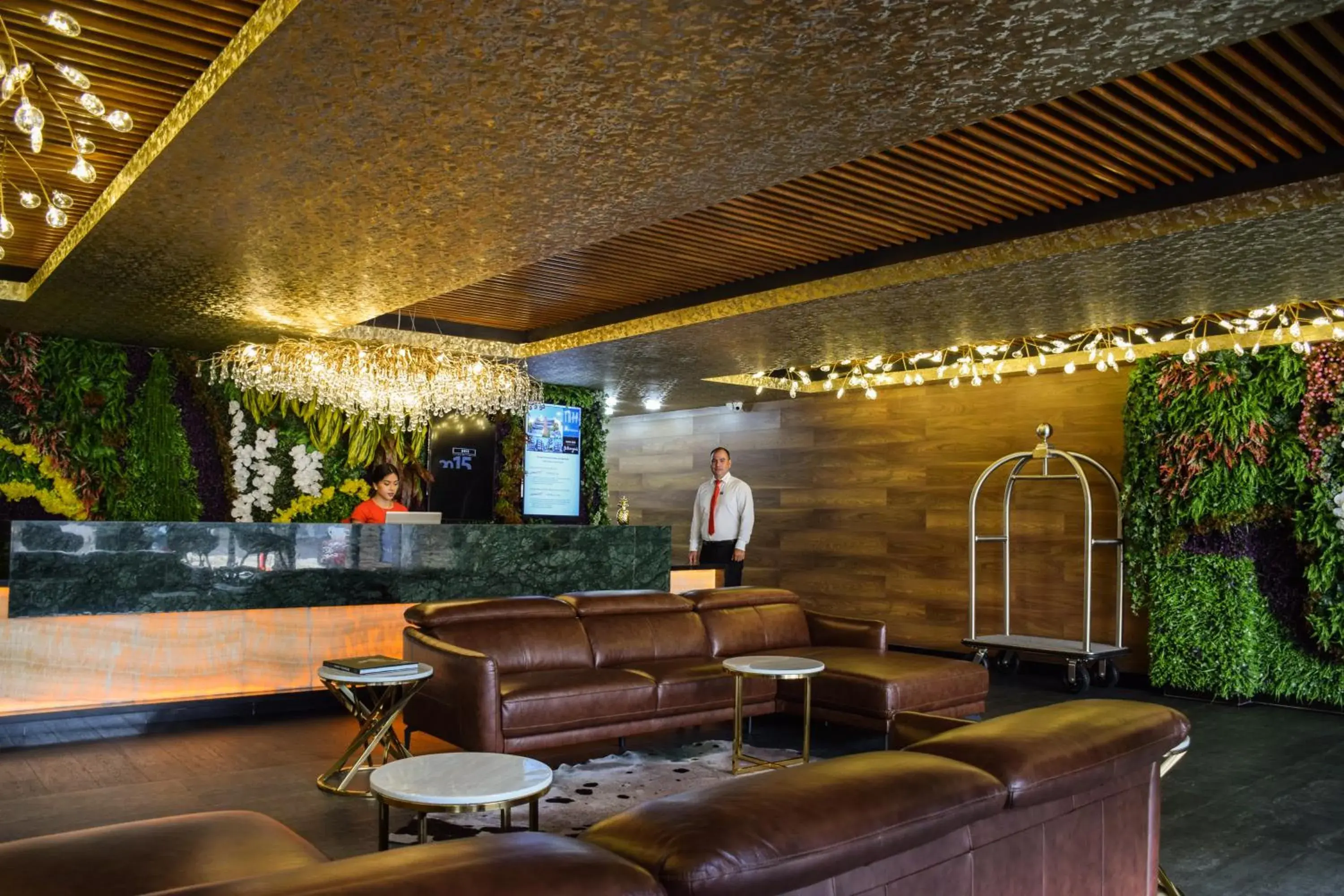 Lobby or reception in TRYP by Wyndham Santa Cruz Lobby or reception in TRYP by Wyndham Santa Cruz