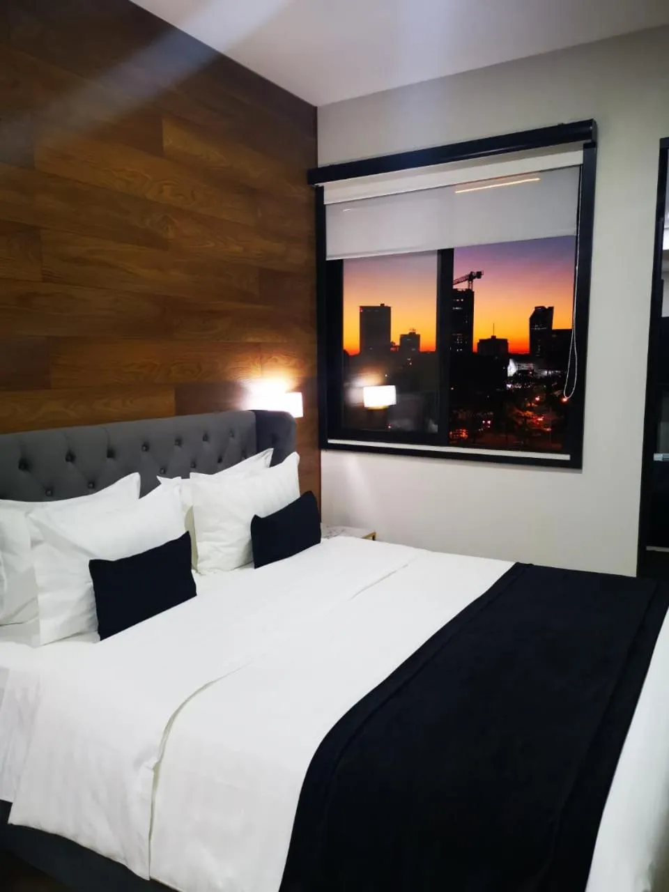 Bed in TRYP by Wyndham Santa Cruz