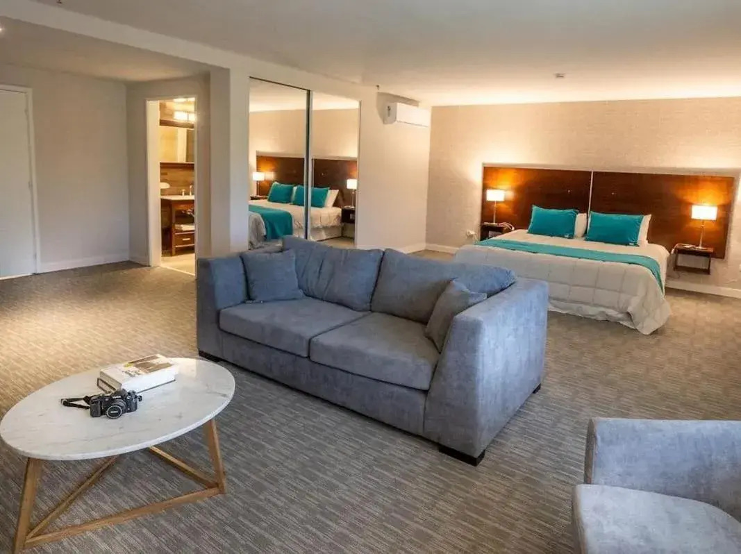 Bed in Howard Johnson Plaza & Convention Center Spa La Plata Bed in Howard Johnson Plaza & Convention Center Spa La Plata