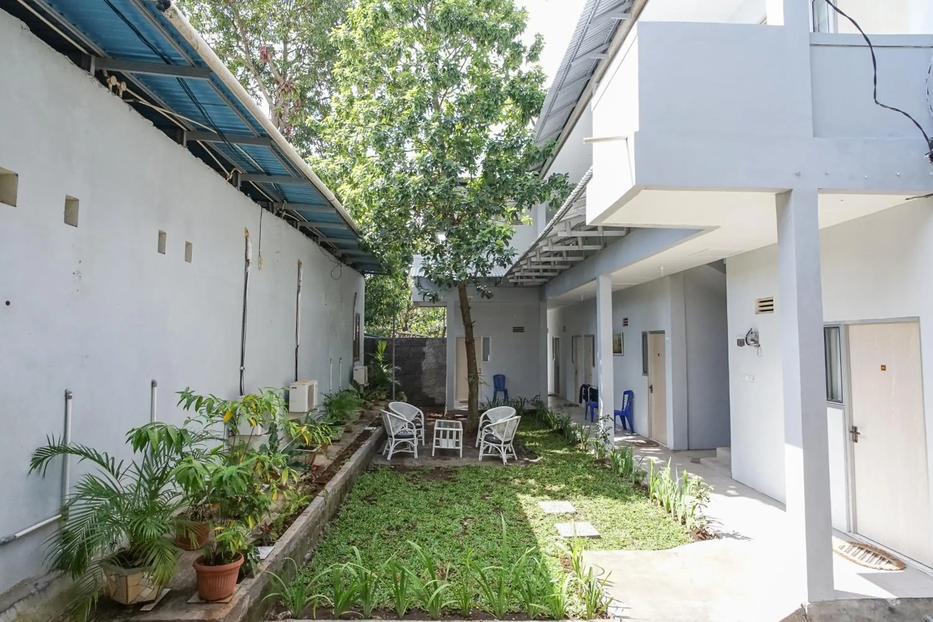 Property building in PAS Residence Property building in PAS Residence