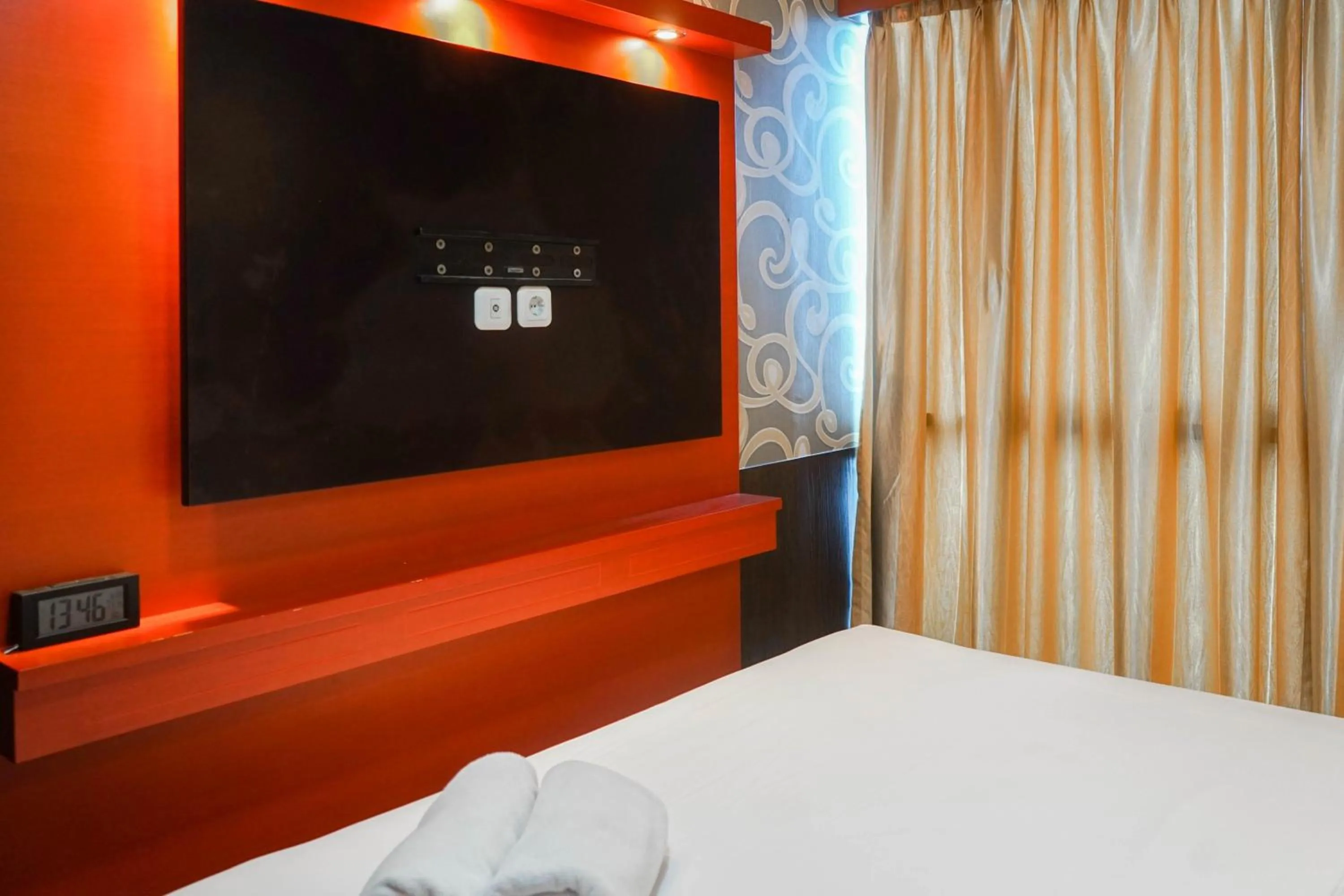 Bed in Best Price 2BR at Tifolia Apartment By Travelio