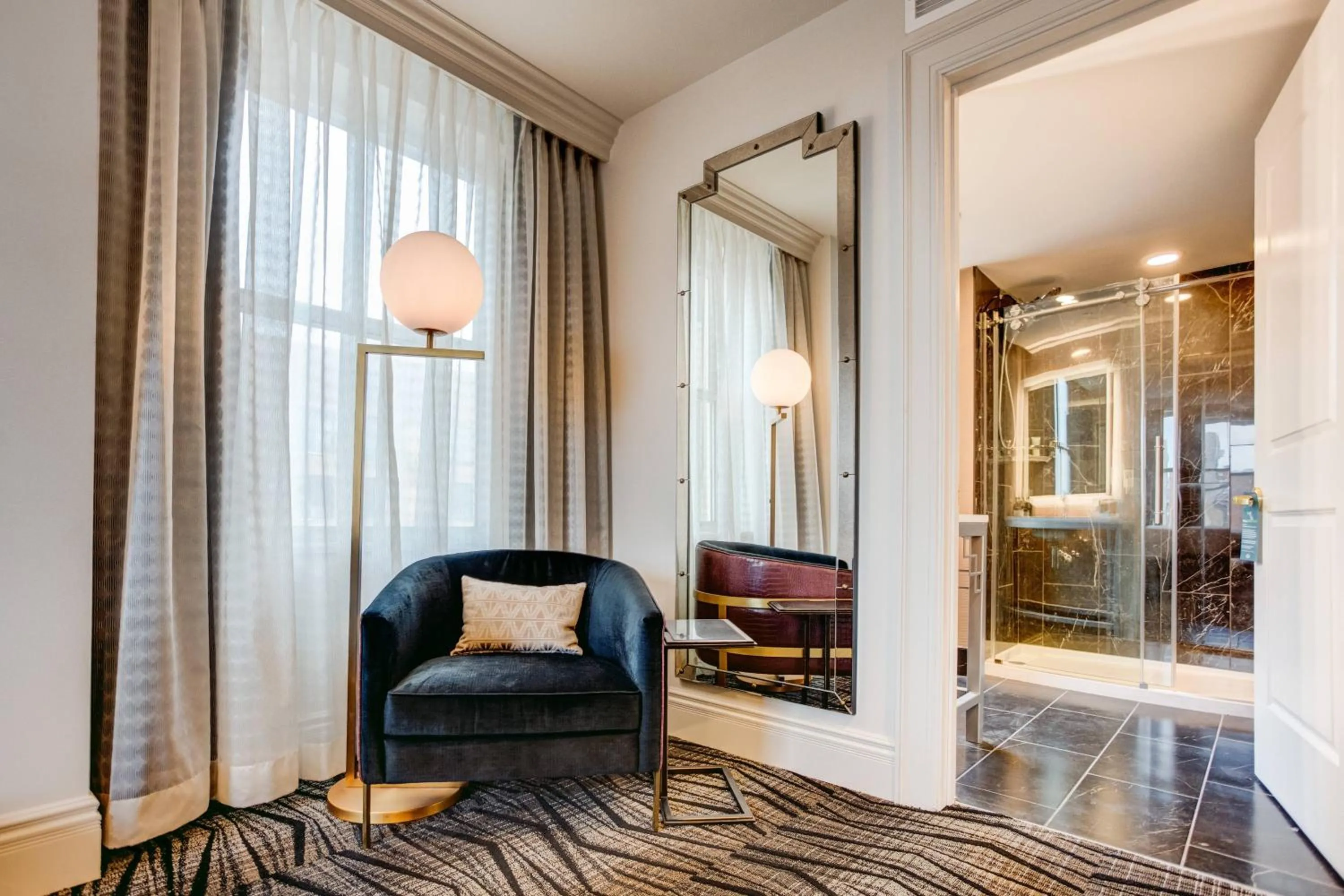 Photo of the whole room in The Warrior Hotel, Autograph Collection