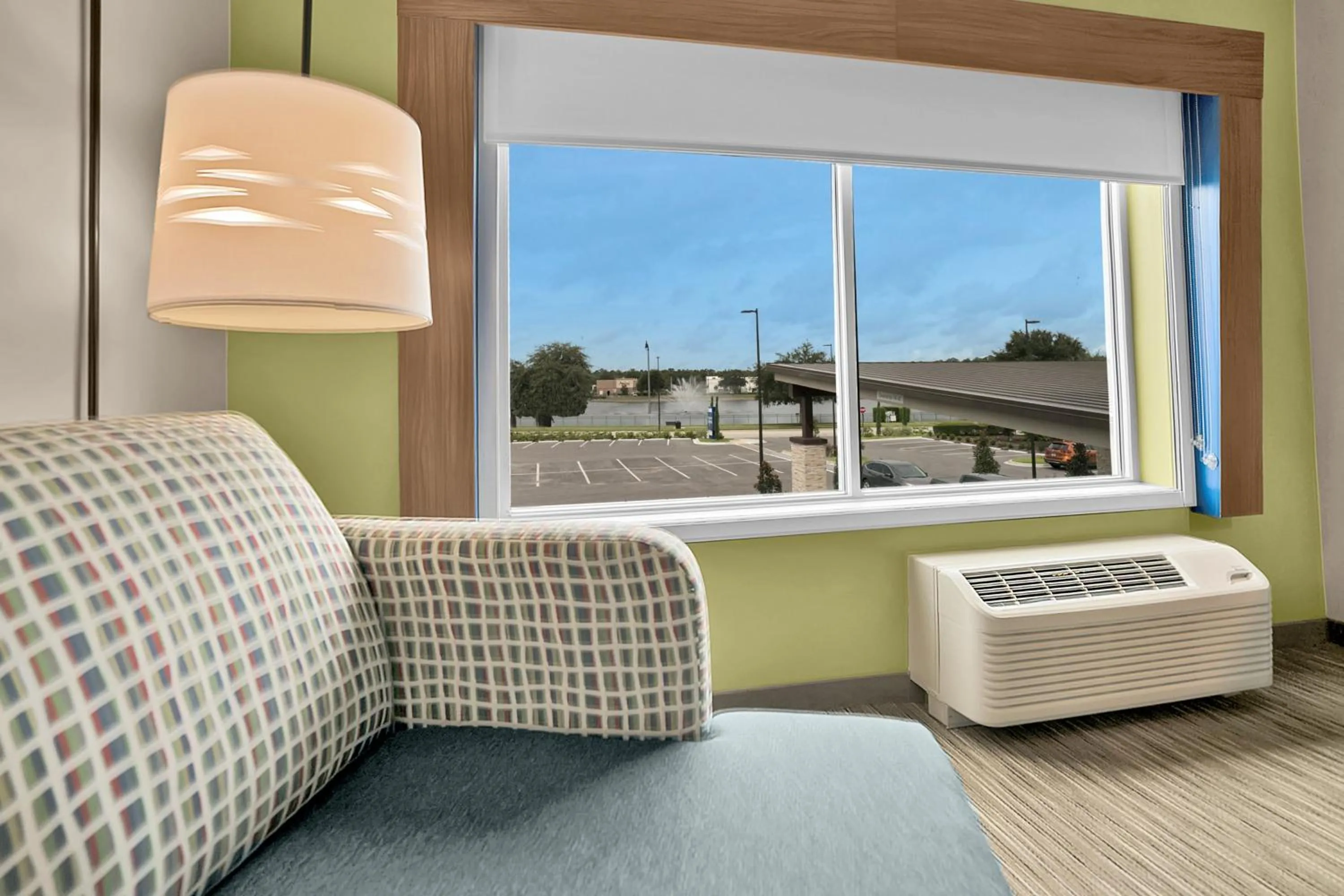 Photo of the whole room in Holiday Inn Express - Jacksonville South Bartram Prk by IHG