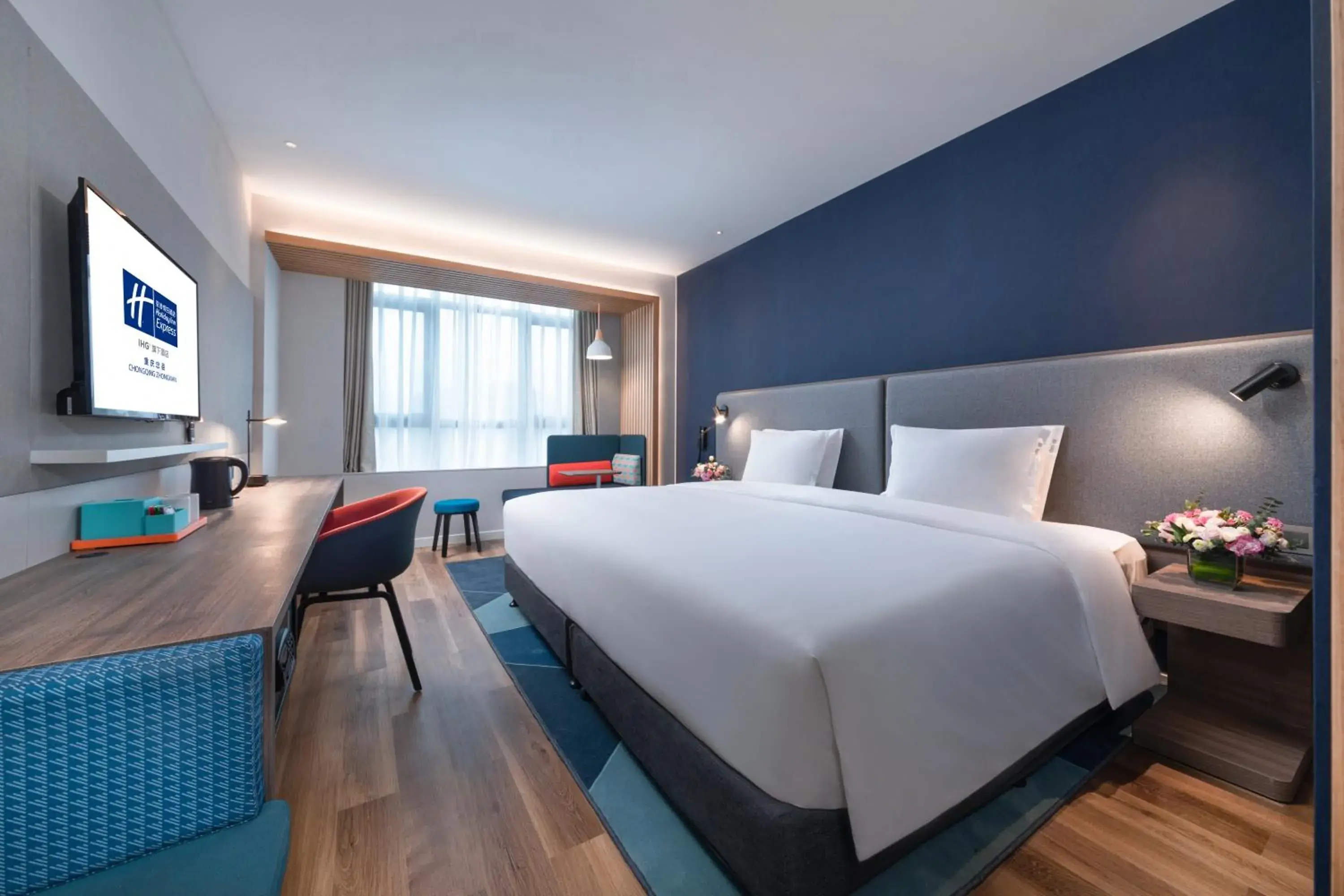 Superior King Room - Smoking in Holiday Inn Express Chongqing Zhongxian by IHG Superior King Room - Smoking in Holiday Inn Express Chongqing Zhongxian by IHG