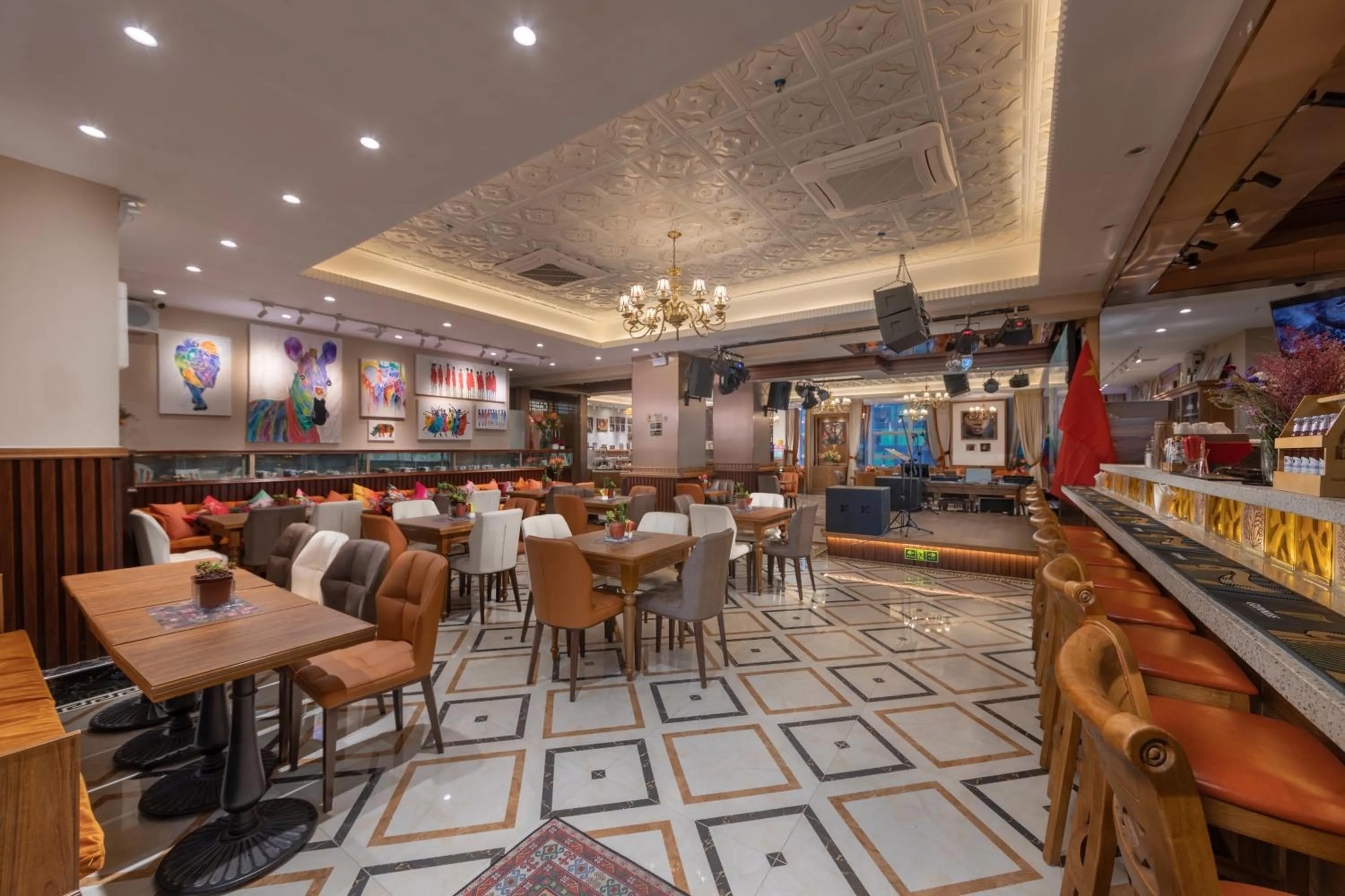 Restaurant/places to eat in Holiday Inn Express Dongguan Humen, an IHG Hotel