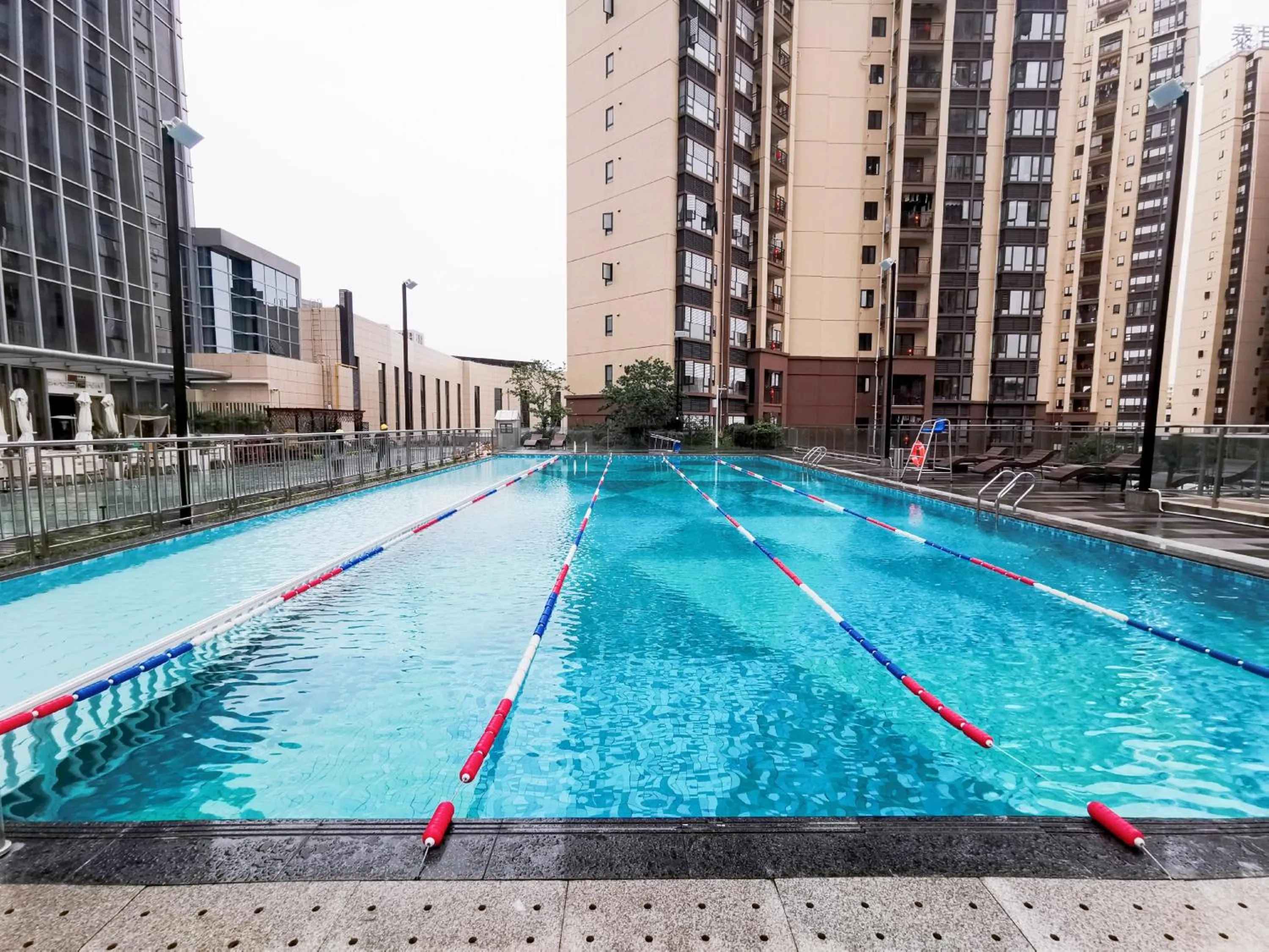 Swimming pool in Holiday Inn Express Dongguan Humen, an IHG Hotel