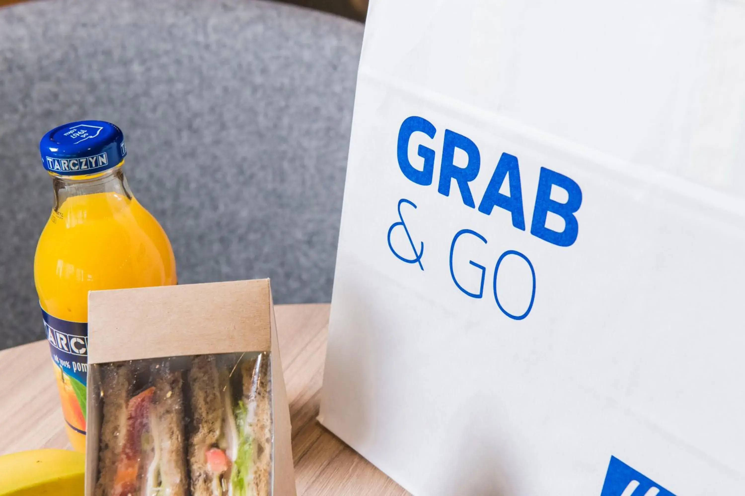 Restaurant/places to eat in Holiday Inn Express Warsaw - Mokotow by IHG Restaurant/places to eat in Holiday Inn Express Warsaw - Mokotow by IHG