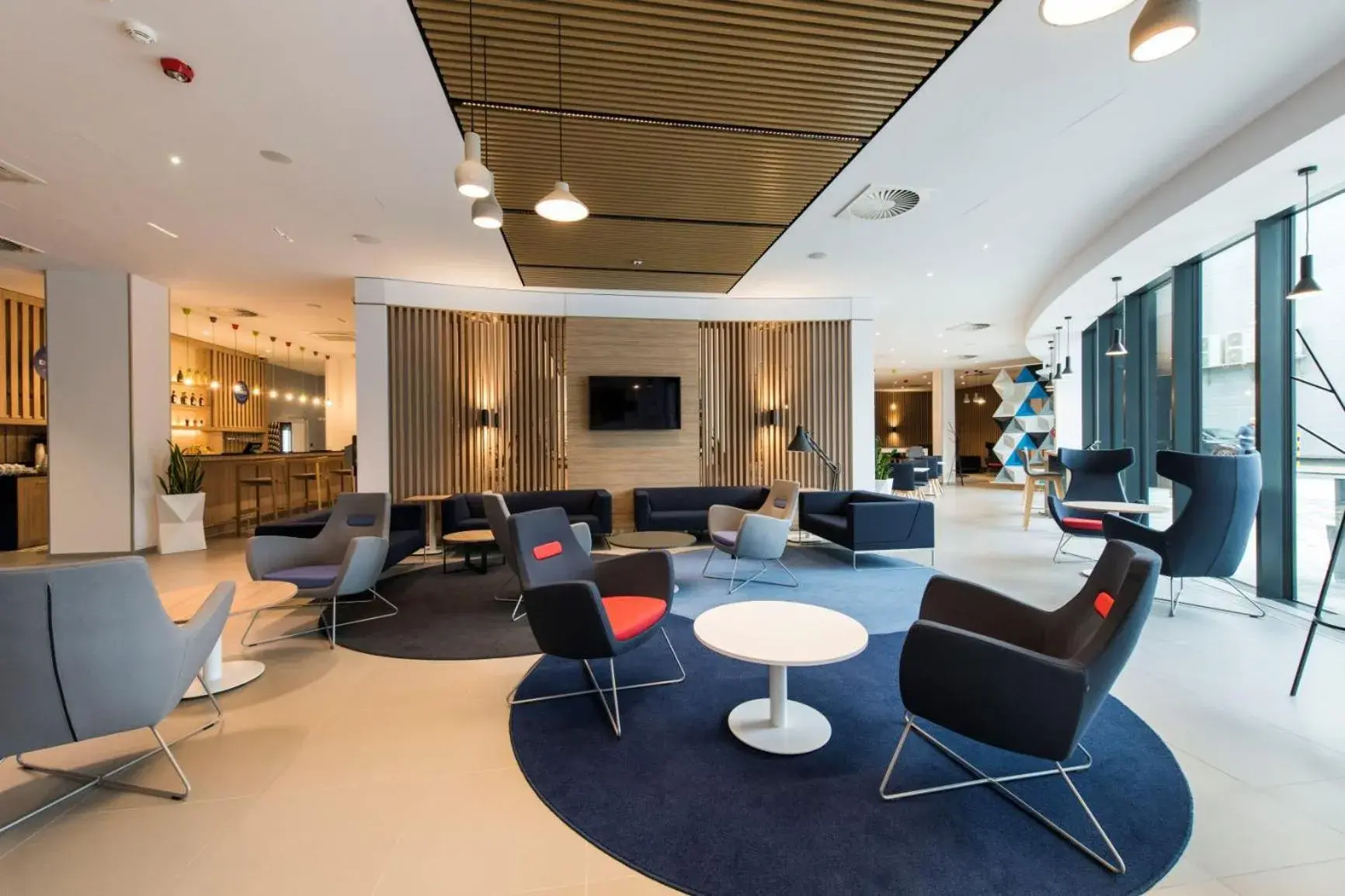 Lobby or reception in Holiday Inn Express Warsaw - Mokotow by IHG Lobby or reception in Holiday Inn Express Warsaw - Mokotow by IHG