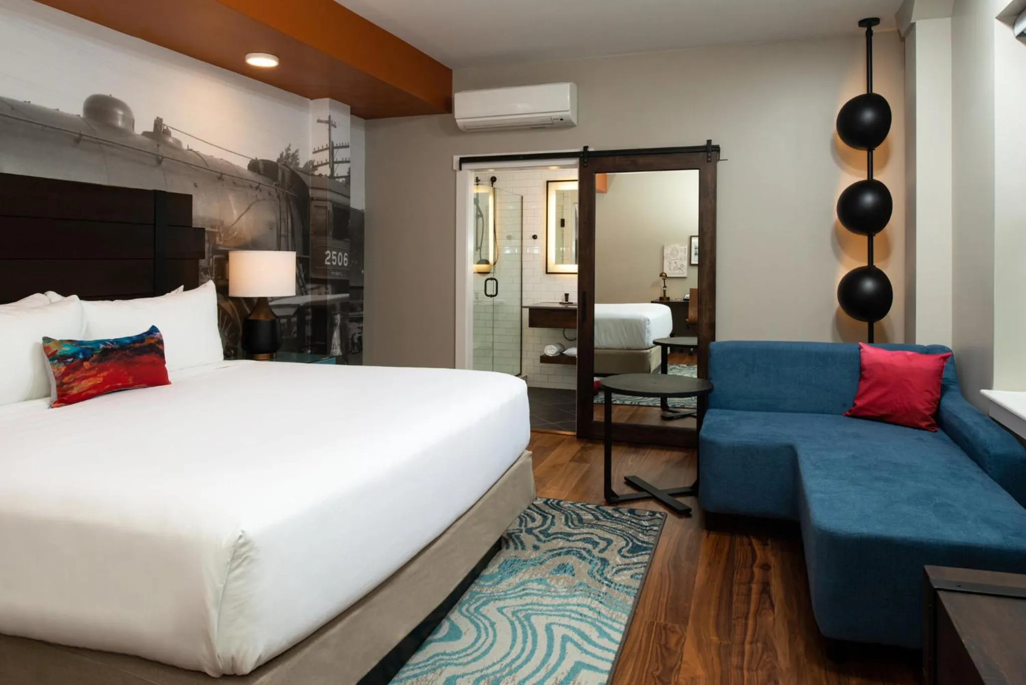 Photo of the whole room, Bed in Hotel Indigo Spokane Downtown by IHG