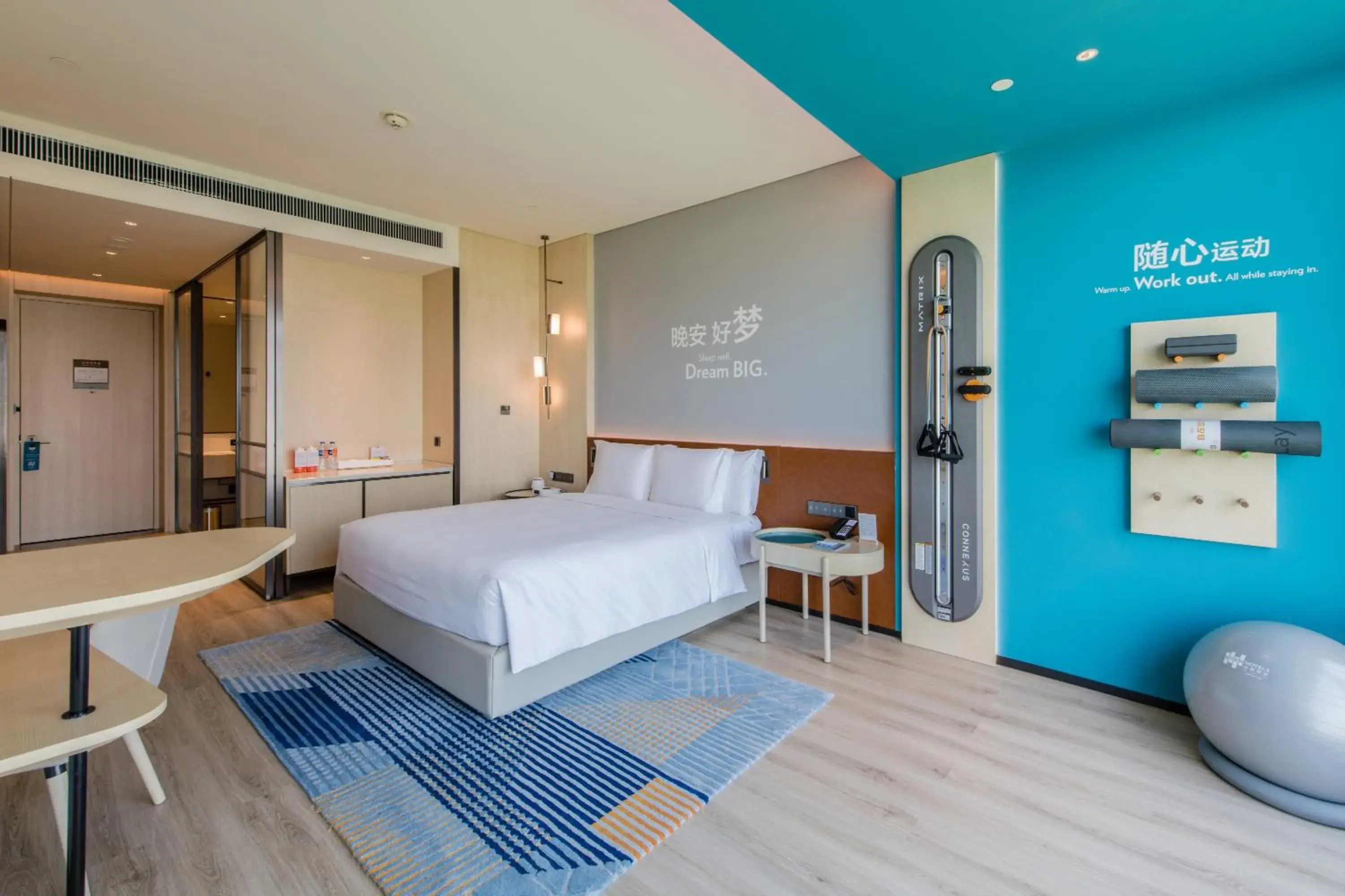 TV and multimedia, Bed in EVEN Hotel Nanjing Yangtze River by IHG TV and multimedia, Bed in EVEN Hotel Nanjing Yangtze River by IHG