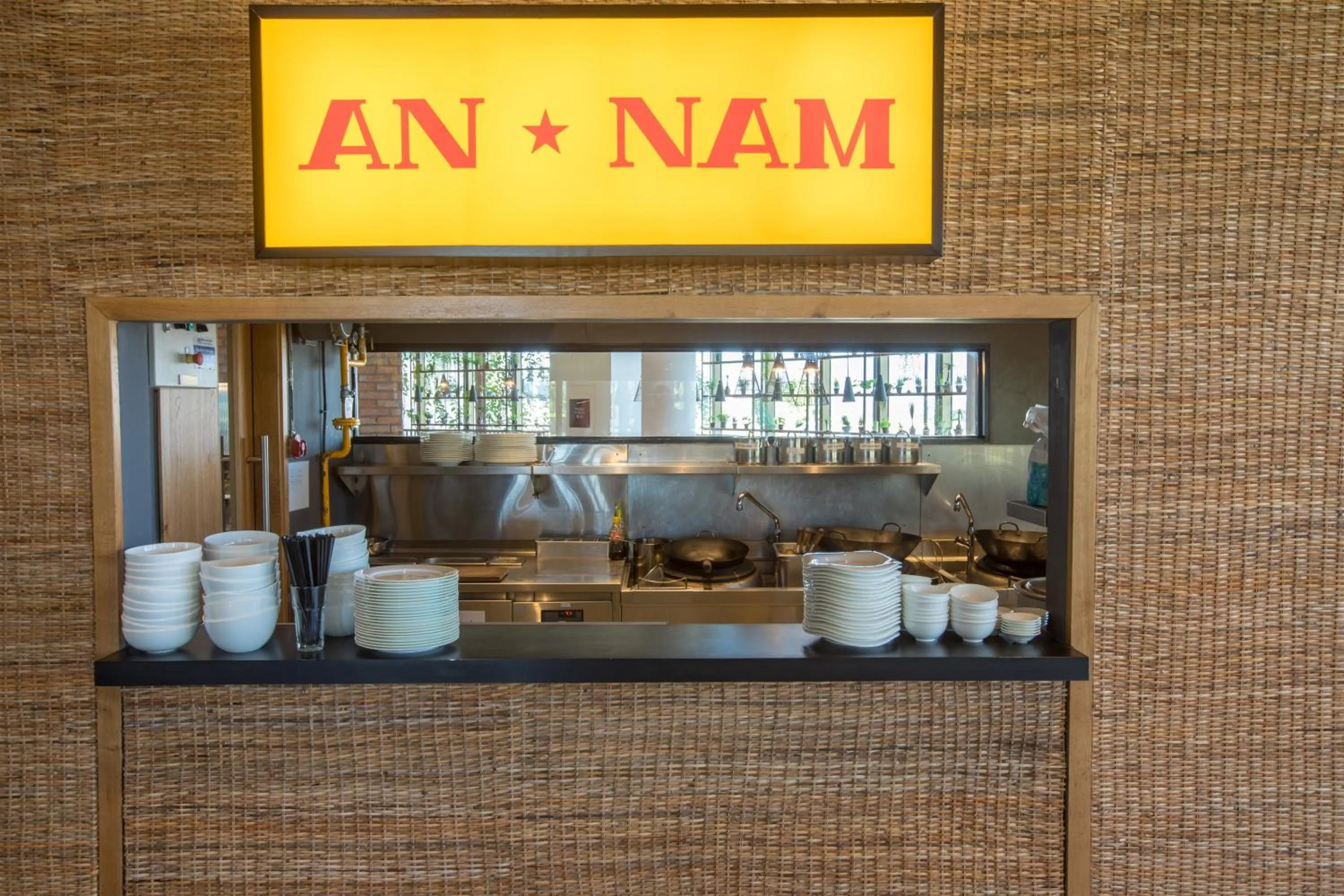Restaurant/places to eat in Alma Resort Cam Ranh