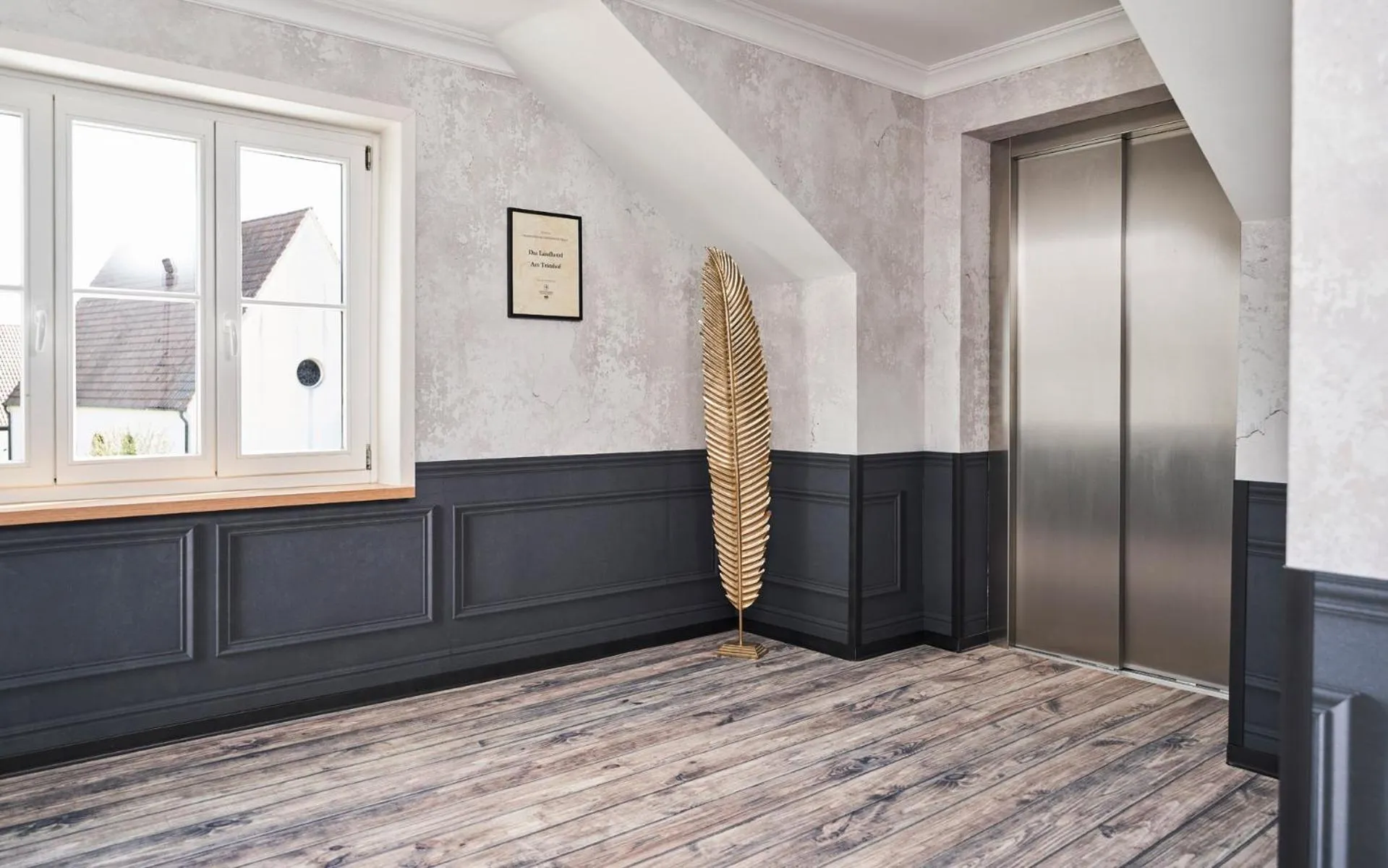 elevator in Das Landhotel am Trätzhof Fulda