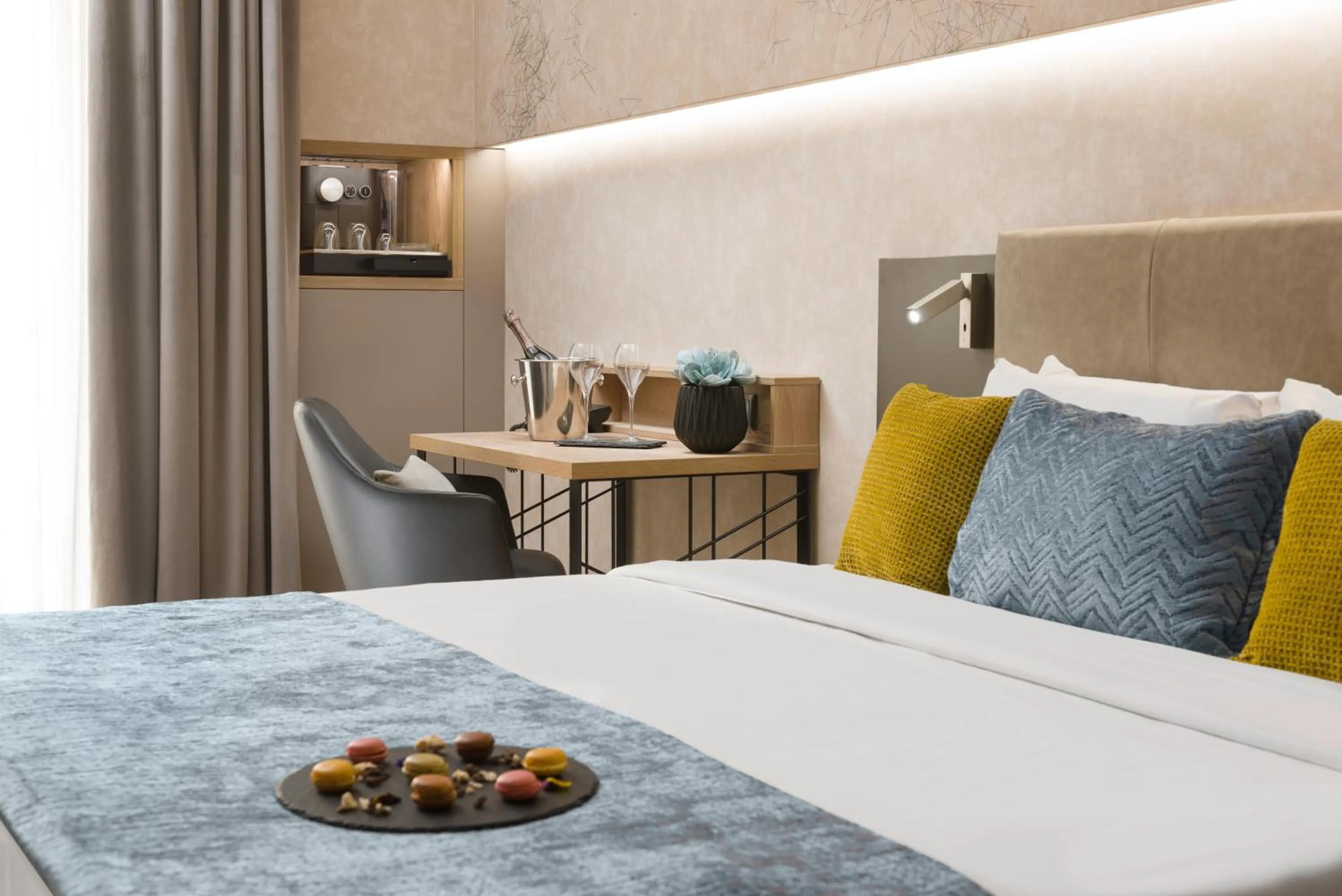 Bedroom, Bed in Hotel Vision Budapest by Continental Group